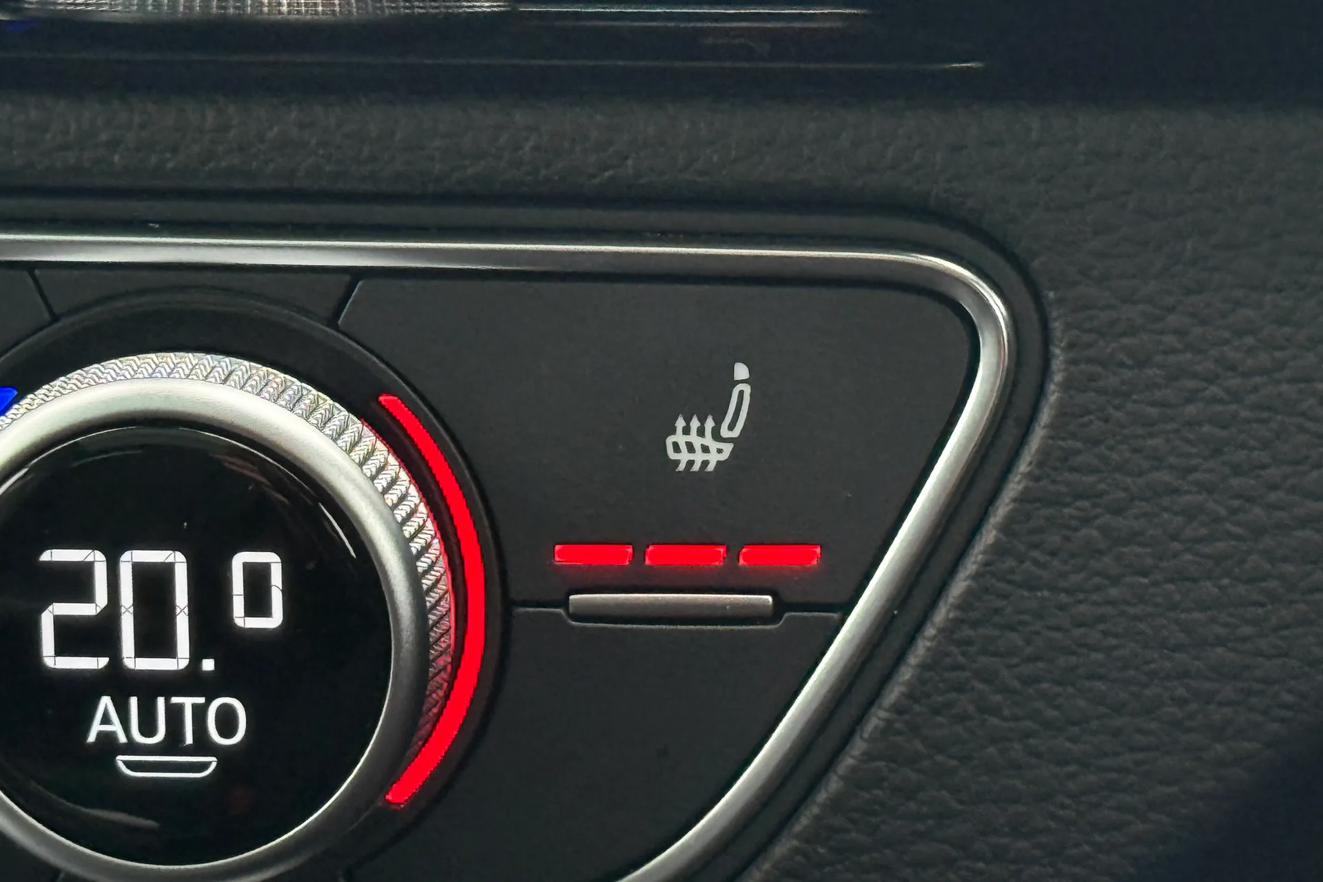 Audi Q5 thumbnail image number 8