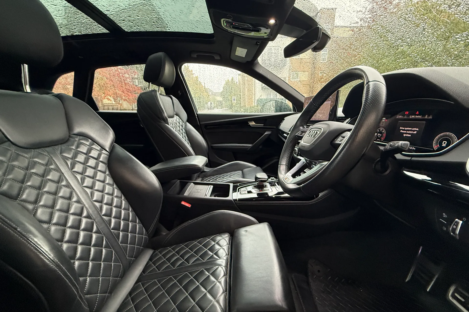 Audi Q5 thumbnail image number 31