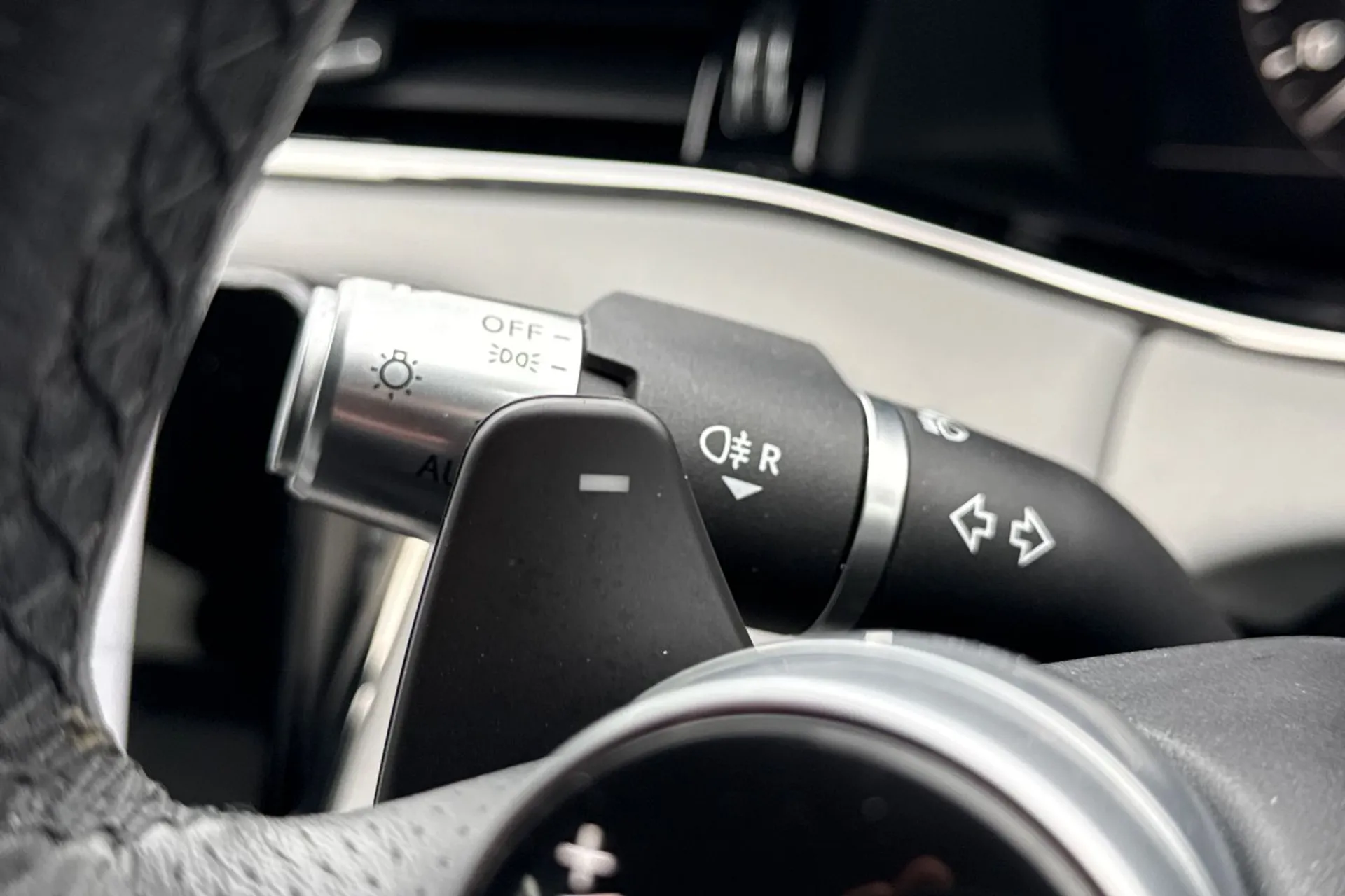 LAND ROVER RANGE ROVER EVOQUE thumbnail image number 58