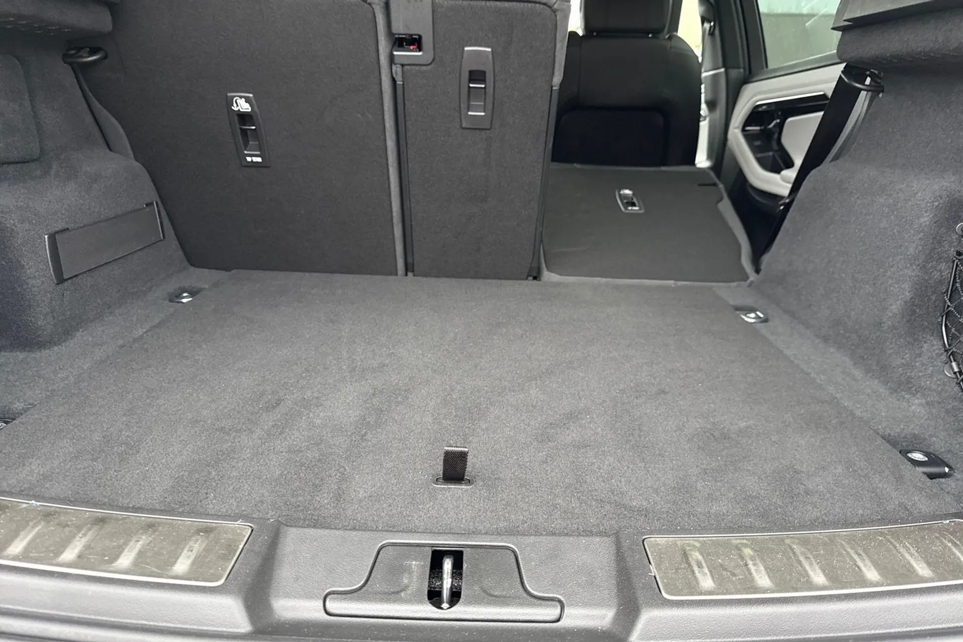 LAND ROVER RANGE ROVER EVOQUE thumbnail image number 34