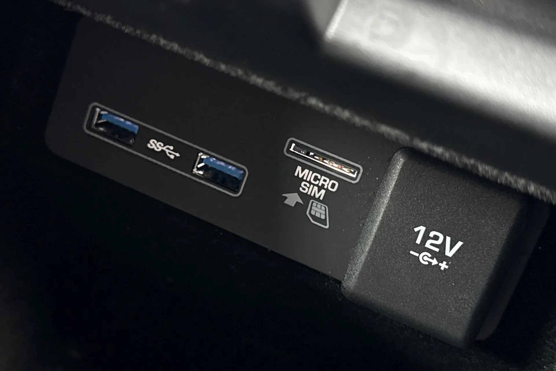 LAND ROVER RANGE ROVER EVOQUE thumbnail image number 52