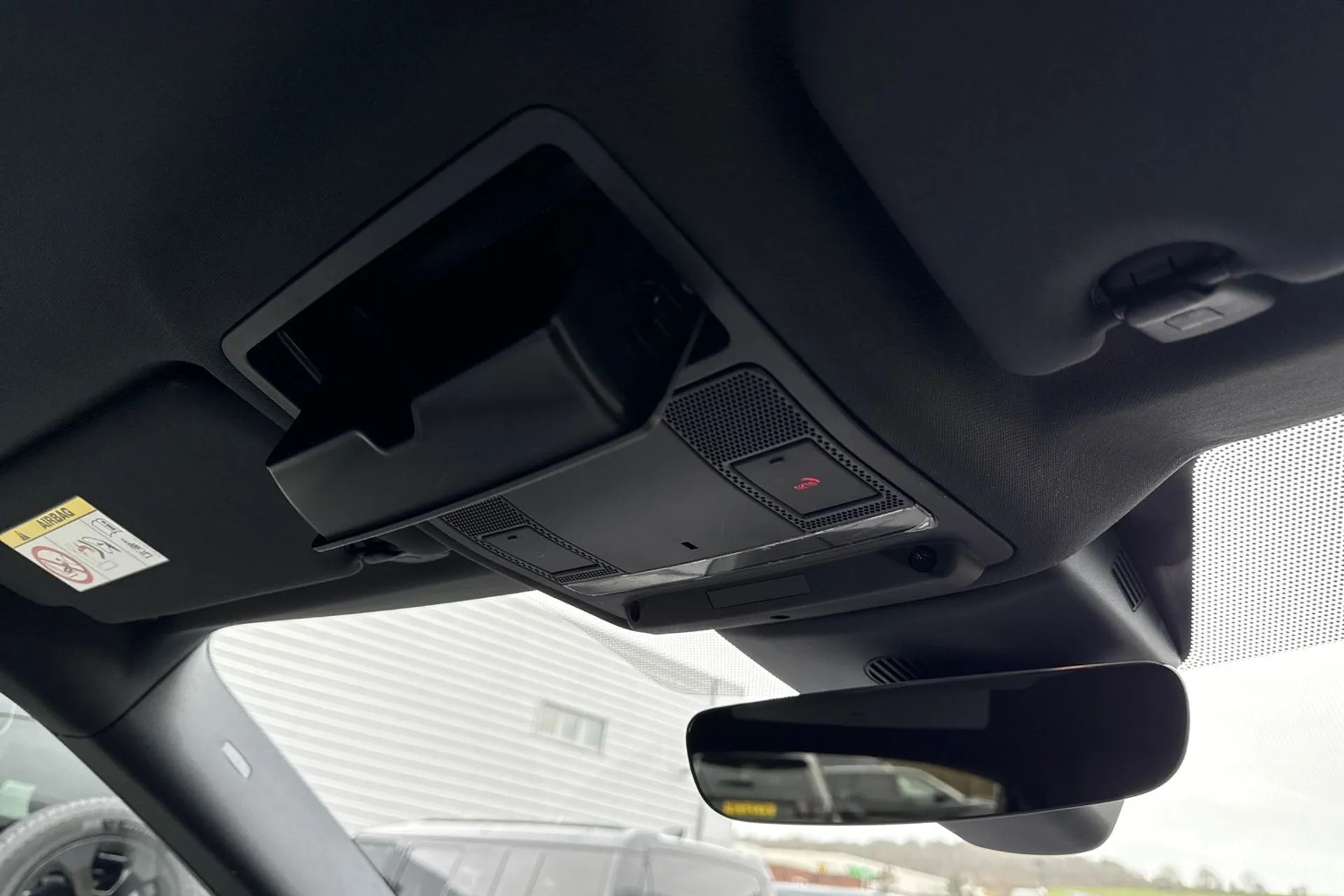 LAND ROVER RANGE ROVER EVOQUE thumbnail image number 50