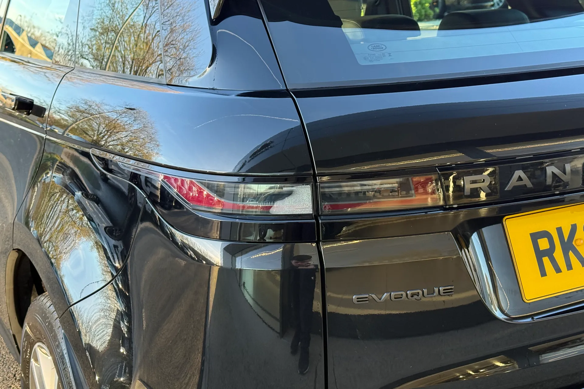 LAND ROVER RANGE ROVER EVOQUE thumbnail image number 19