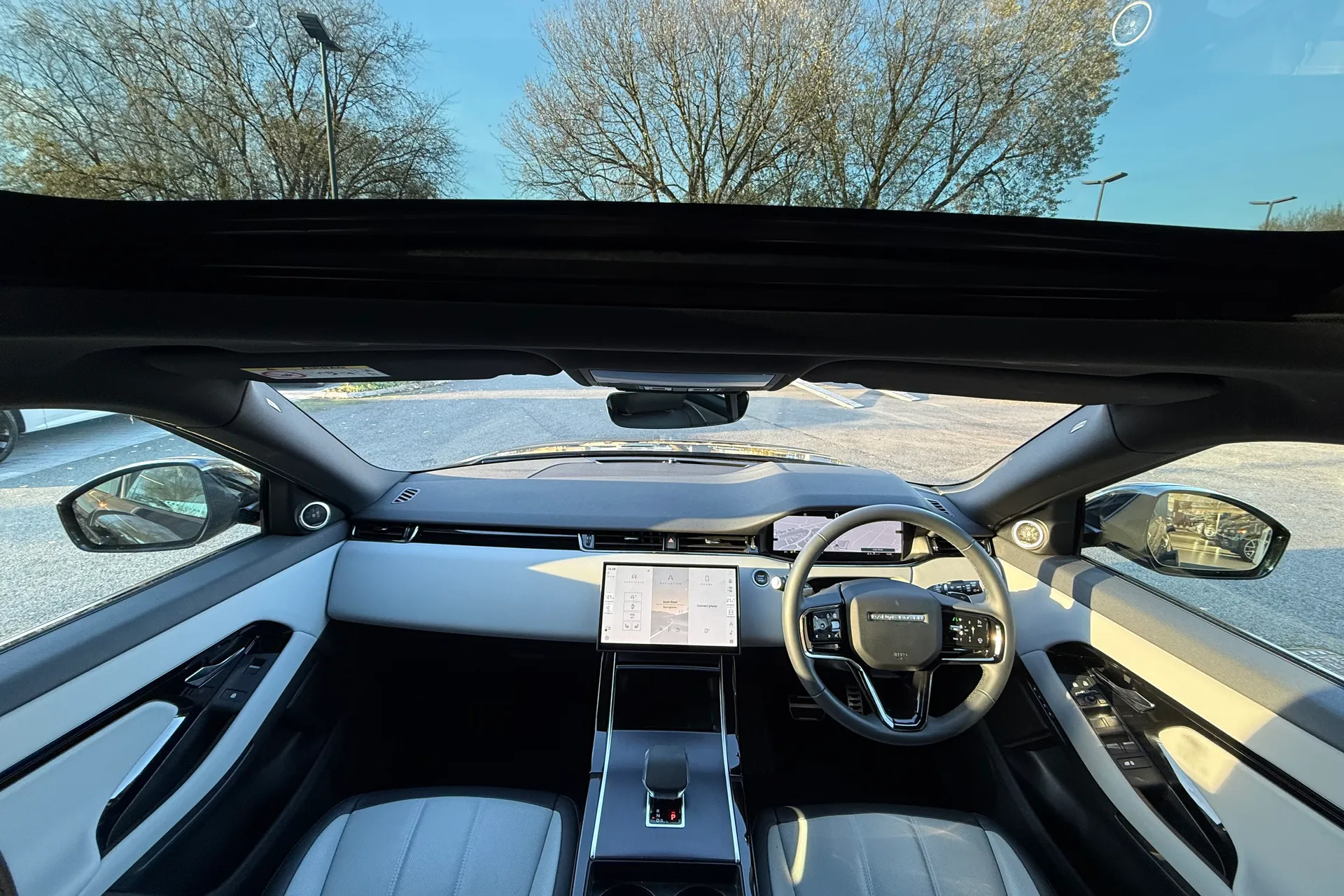 LAND ROVER RANGE ROVER EVOQUE thumbnail image number 9