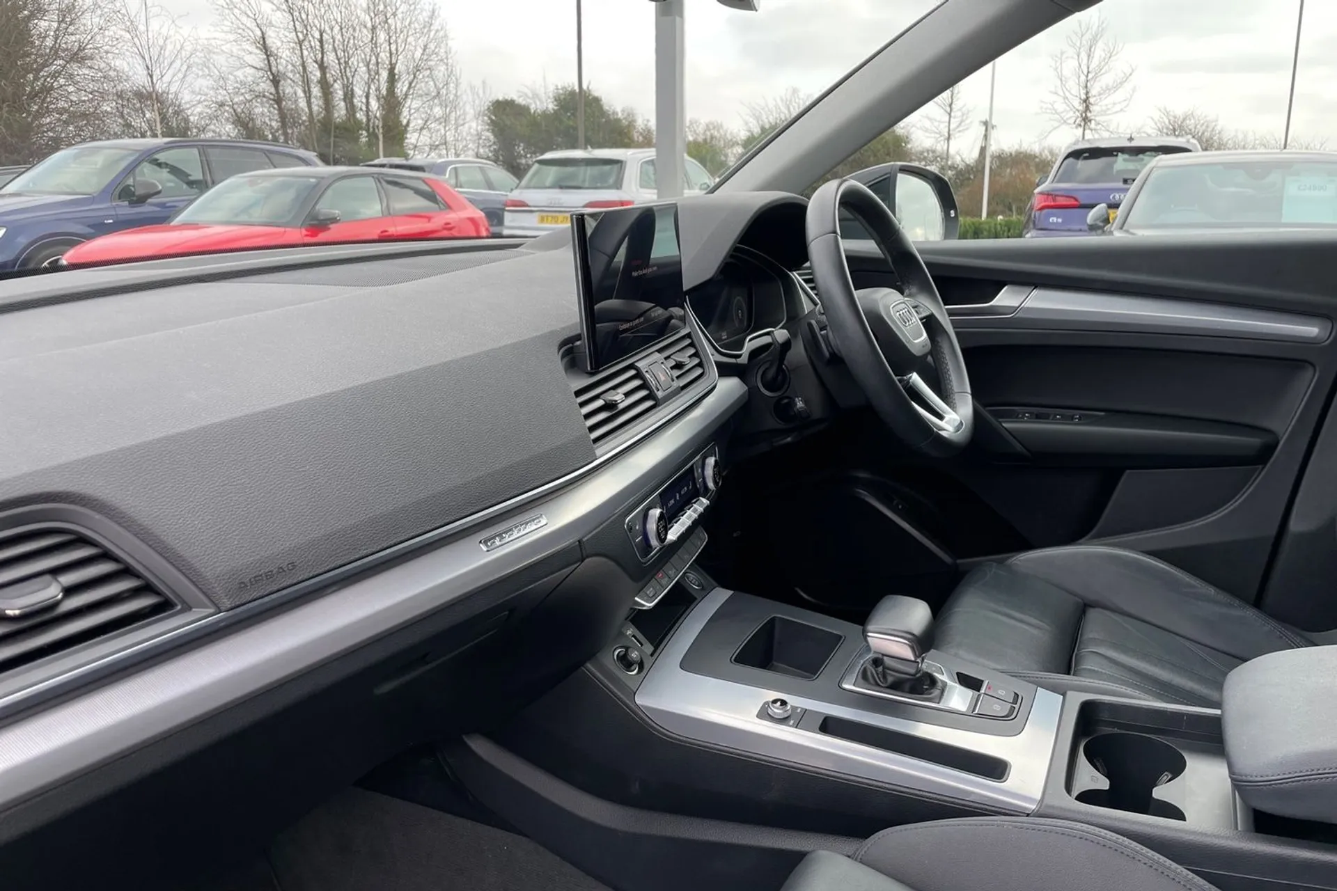 Audi Q5 thumbnail image number 26