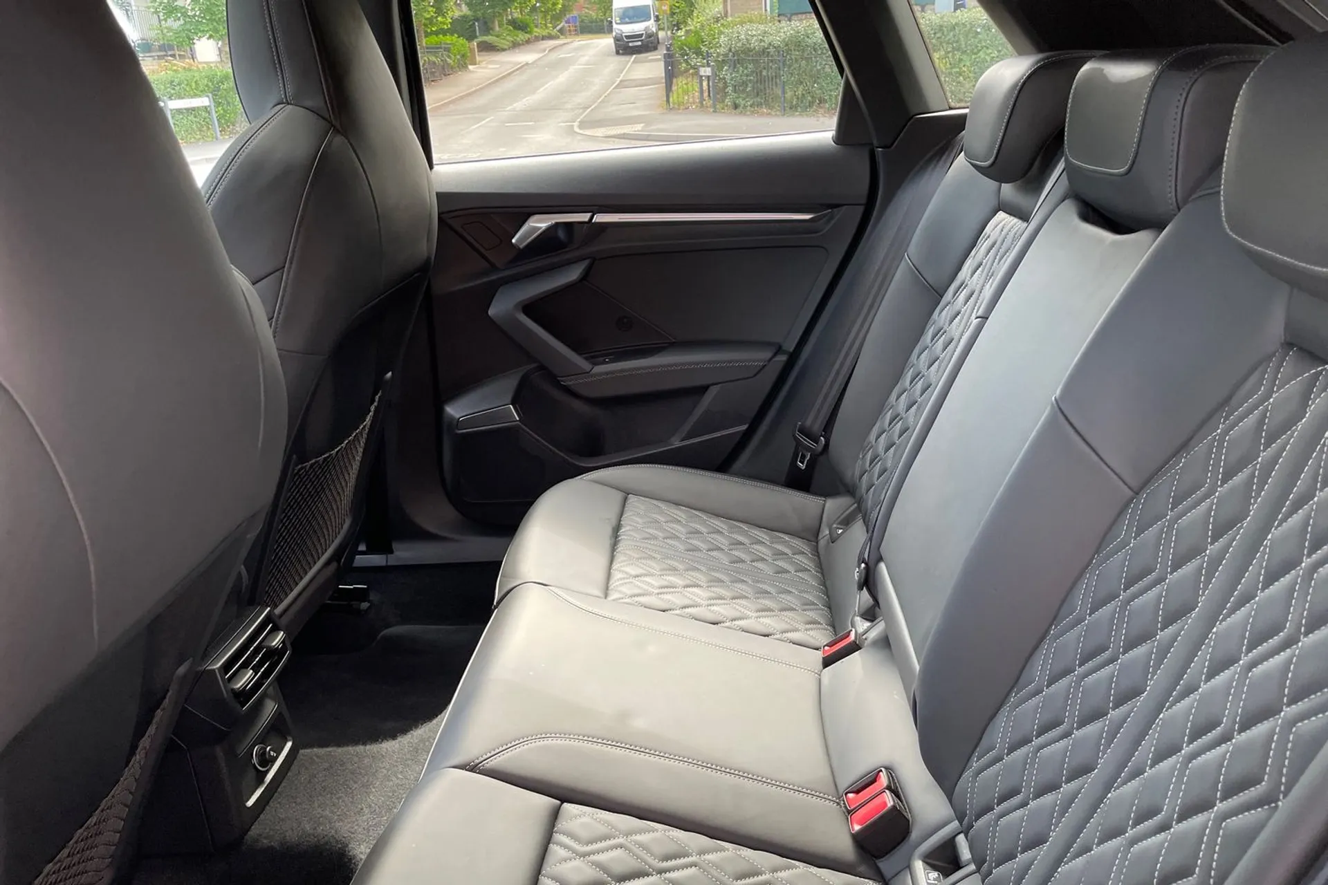 Audi A3 thumbnail image number 29