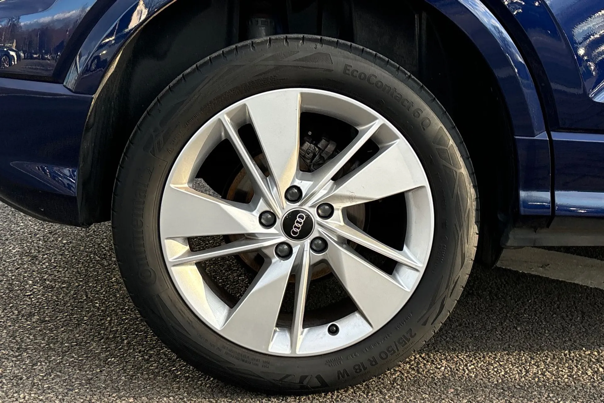 Audi Q2 thumbnail image number 12