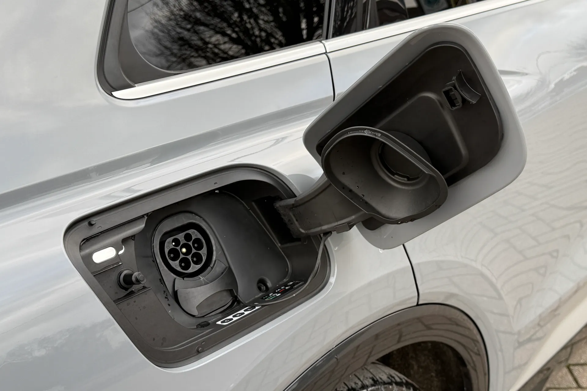 Audi Q4 thumbnail image number 46