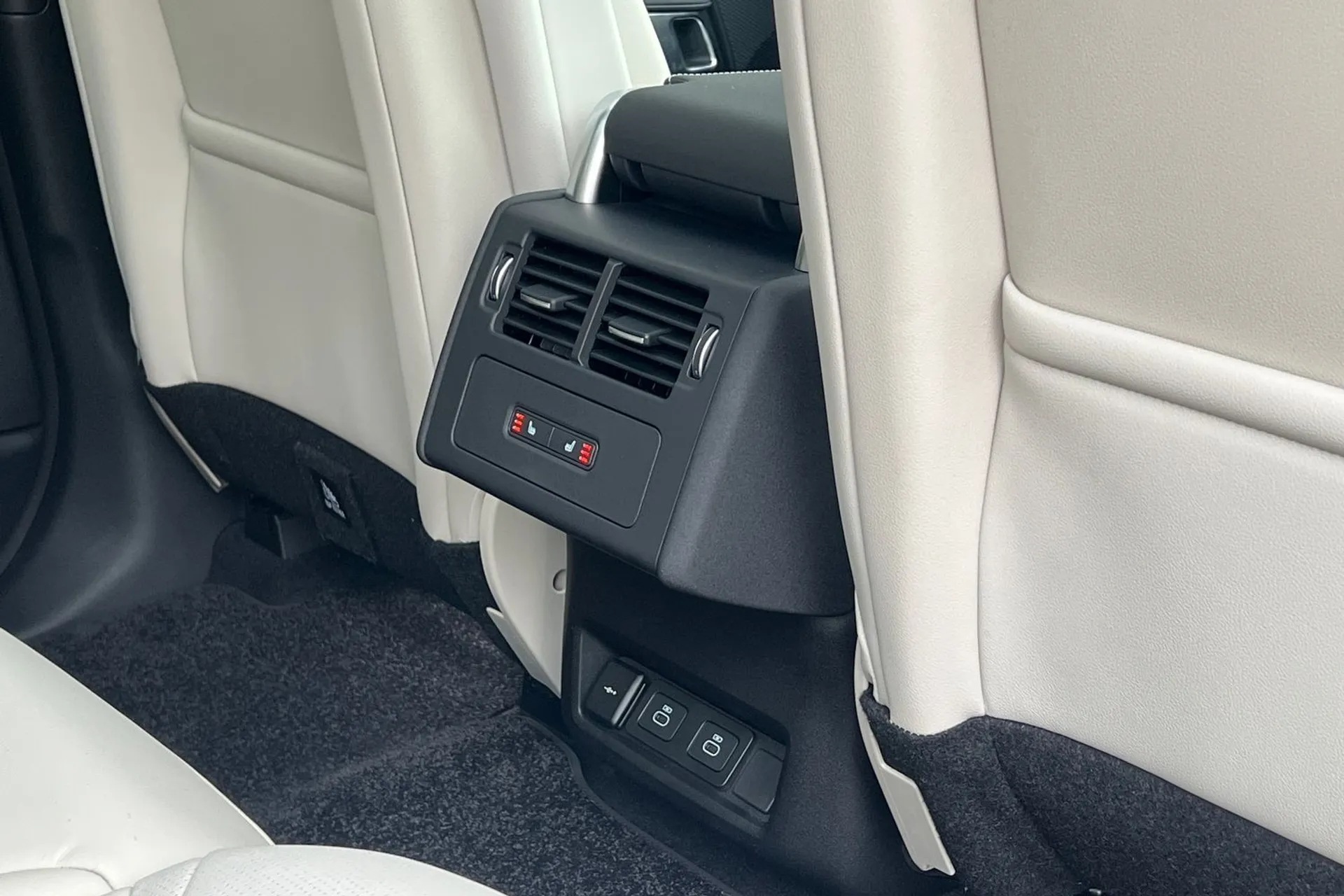 LAND ROVER DISCOVERY thumbnail image number 45