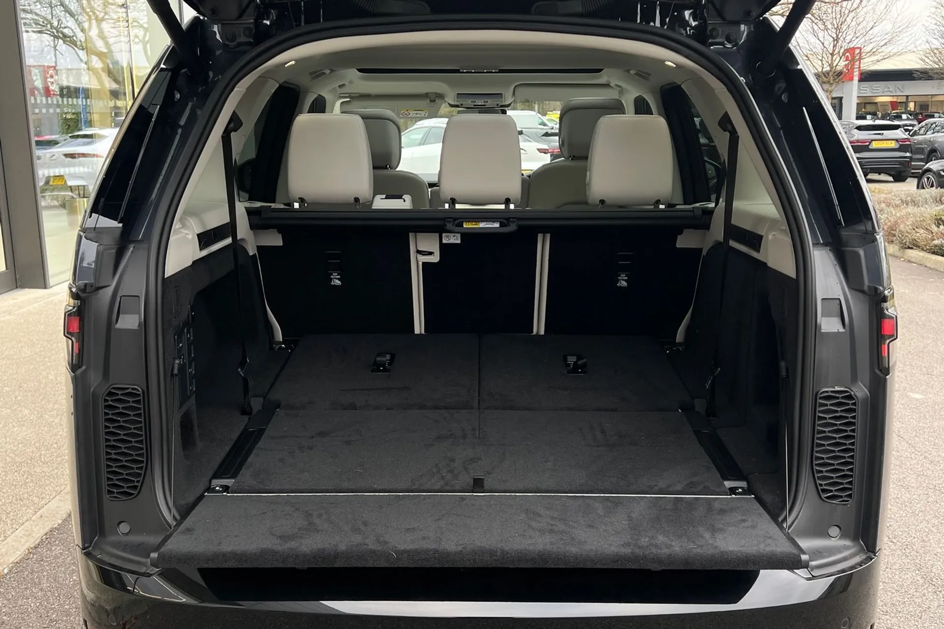 LAND ROVER DISCOVERY thumbnail image number 39