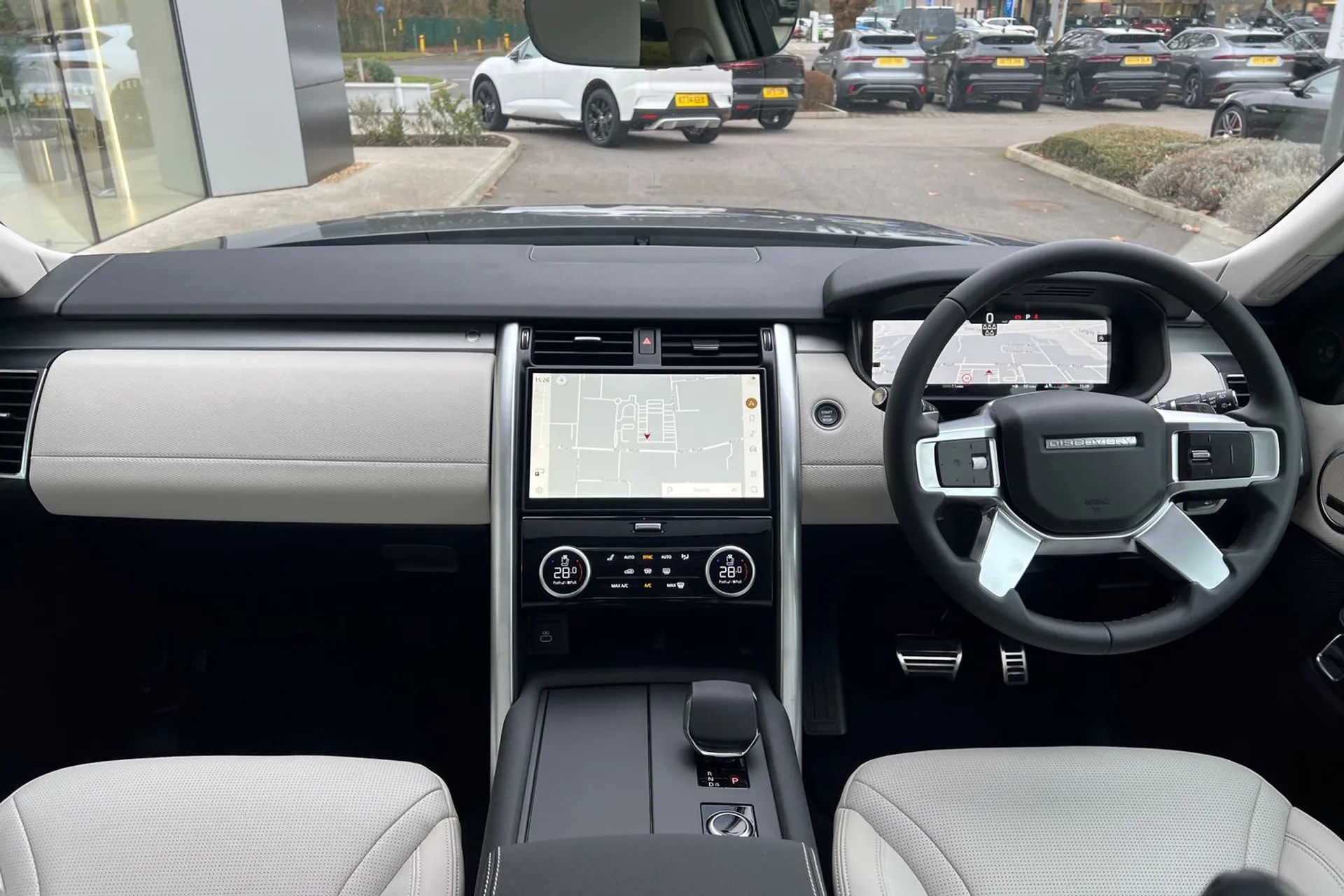 LAND ROVER DISCOVERY thumbnail image number 4