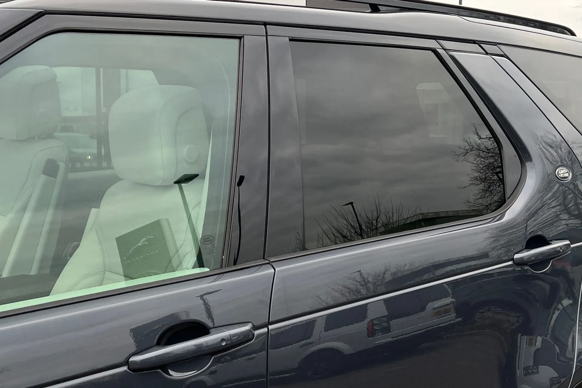 LAND ROVER DISCOVERY thumbnail image number 35