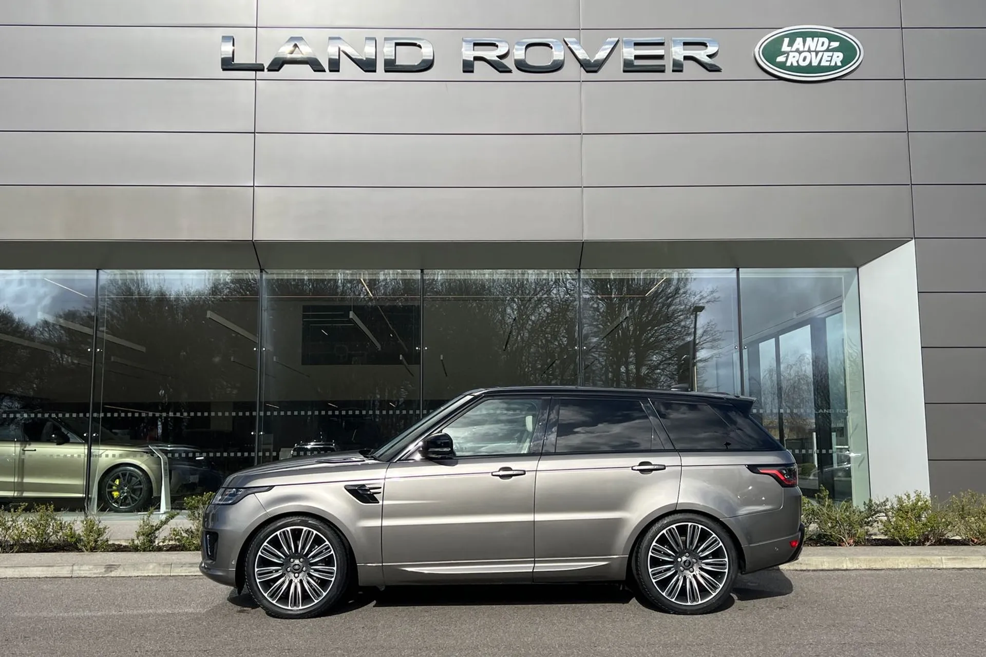 LAND ROVER RANGE ROVER SPORT thumbnail image number 7