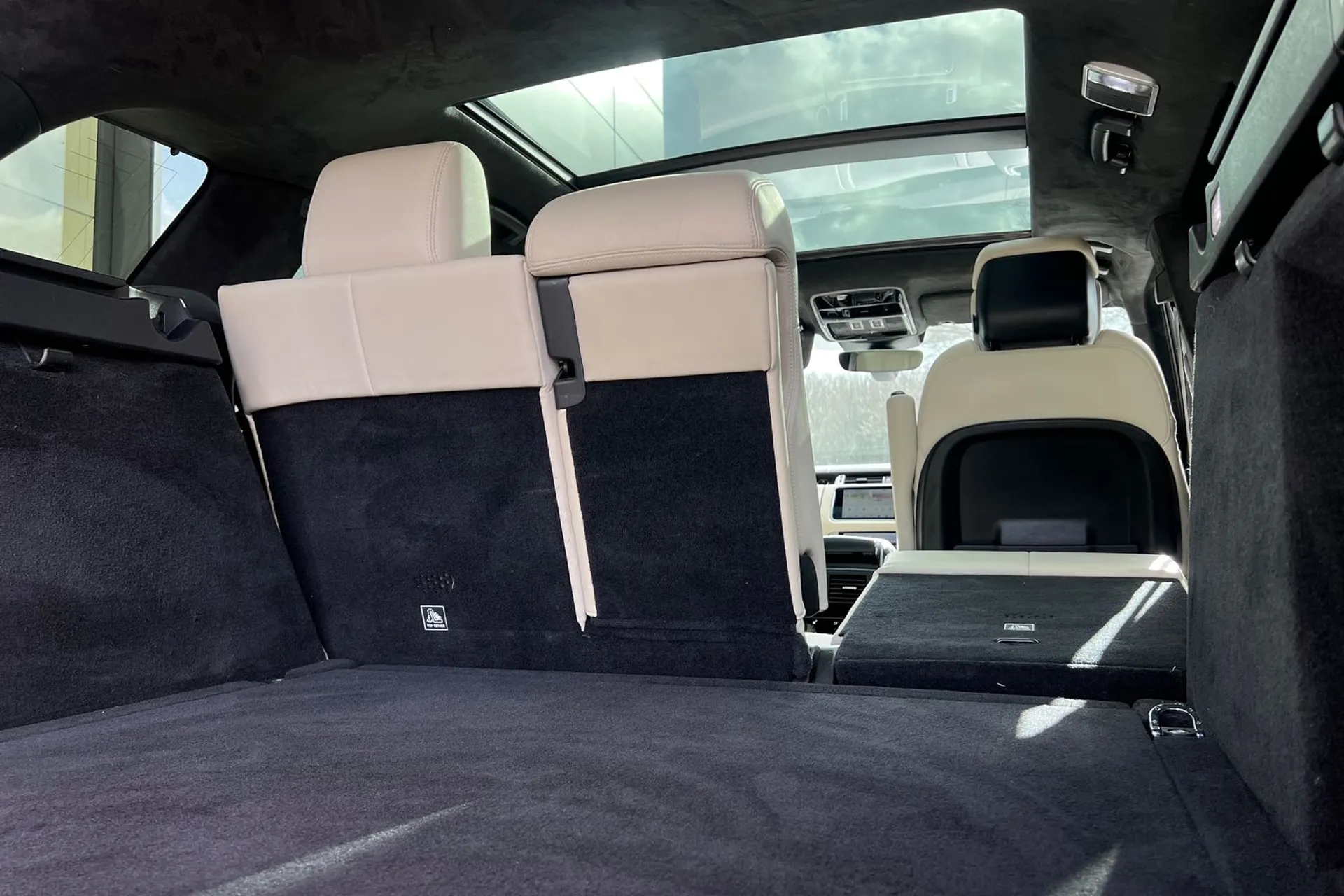 LAND ROVER RANGE ROVER SPORT thumbnail image number 32