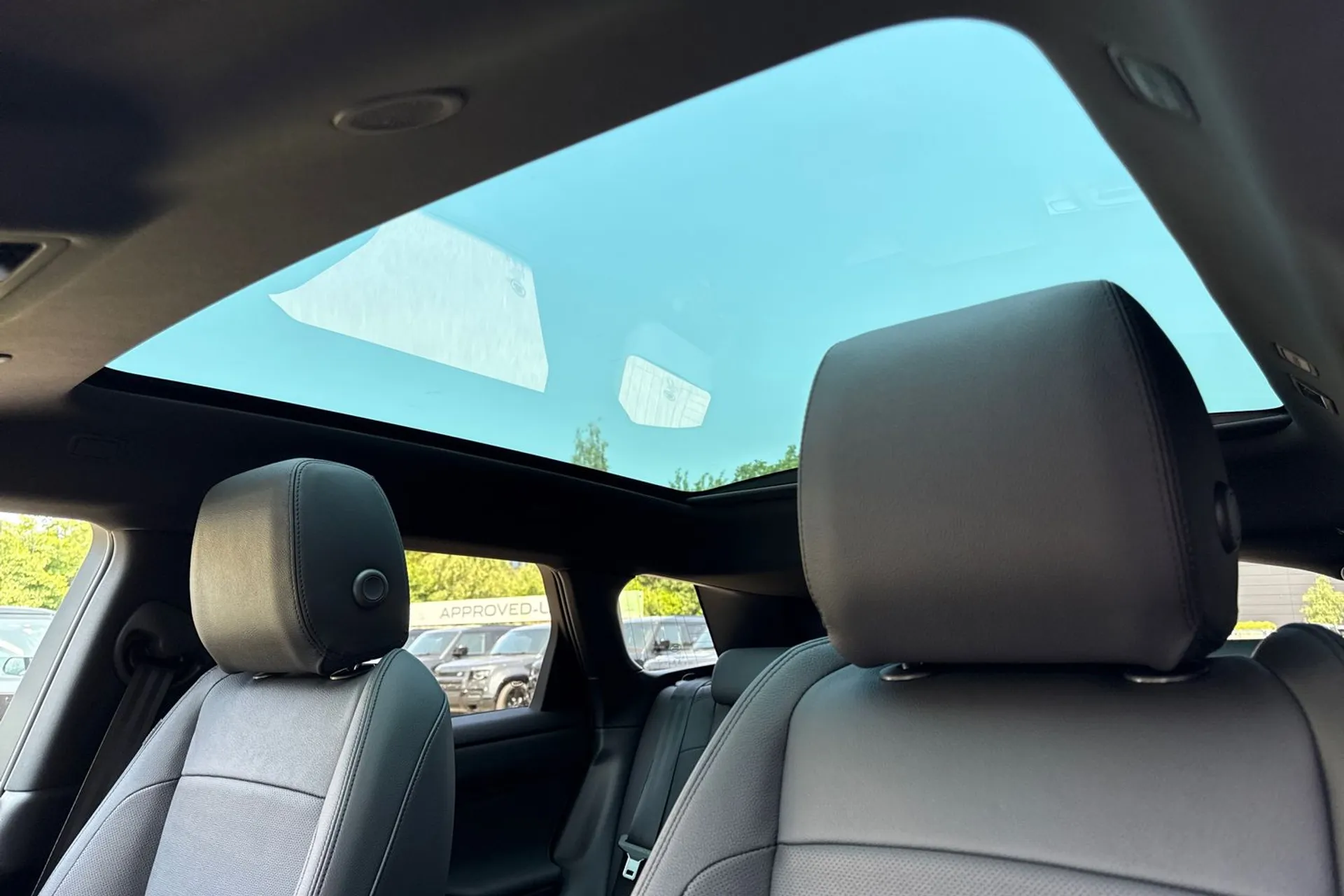 LAND ROVER RANGE ROVER EVOQUE thumbnail image number 7