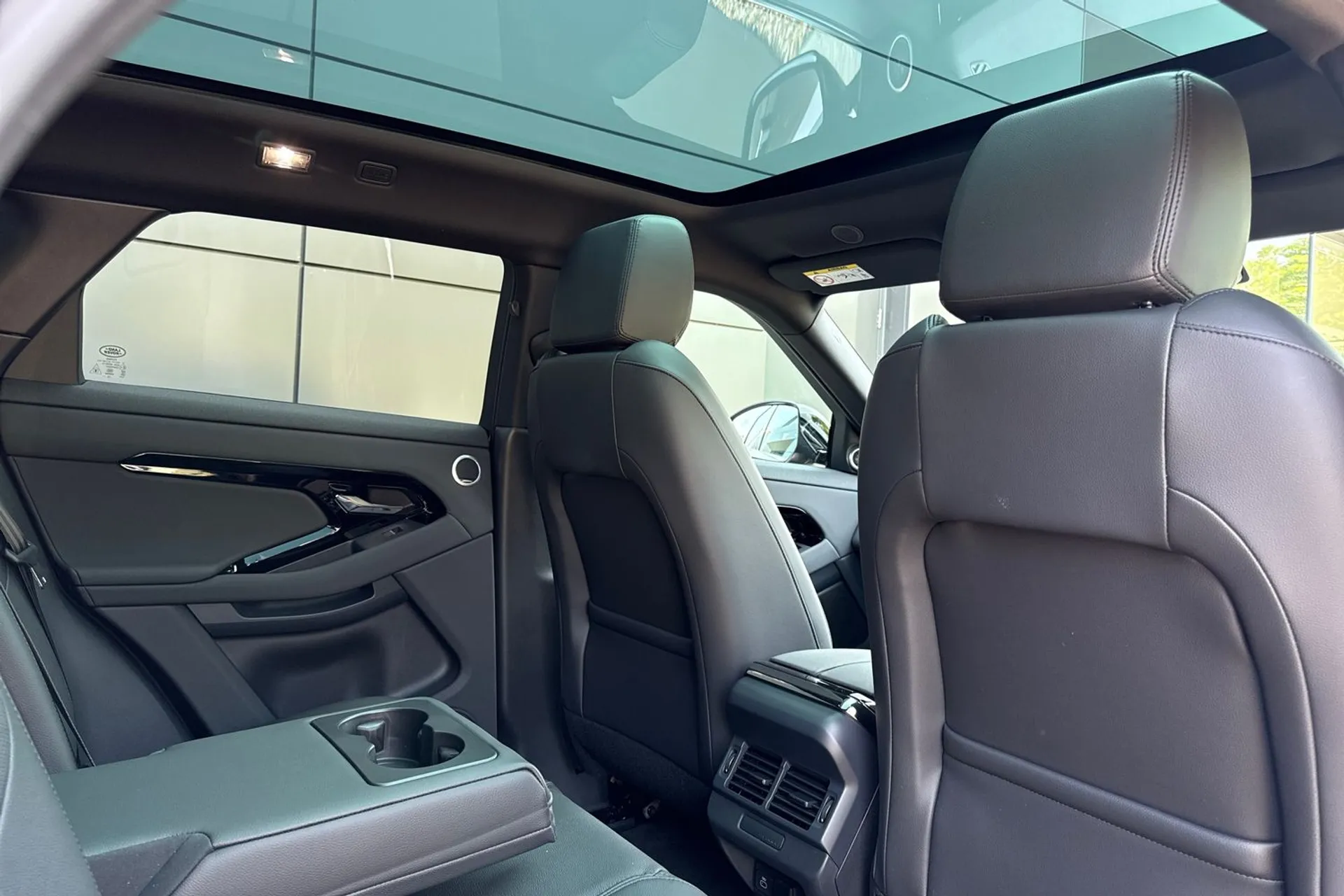 LAND ROVER RANGE ROVER EVOQUE thumbnail image number 35