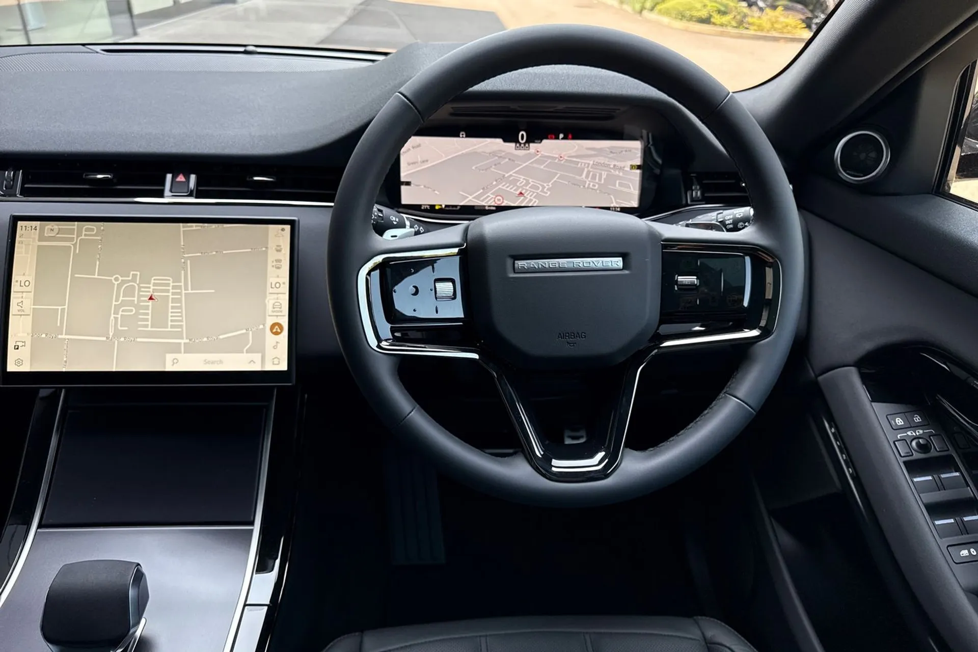 LAND ROVER RANGE ROVER EVOQUE thumbnail image number 29