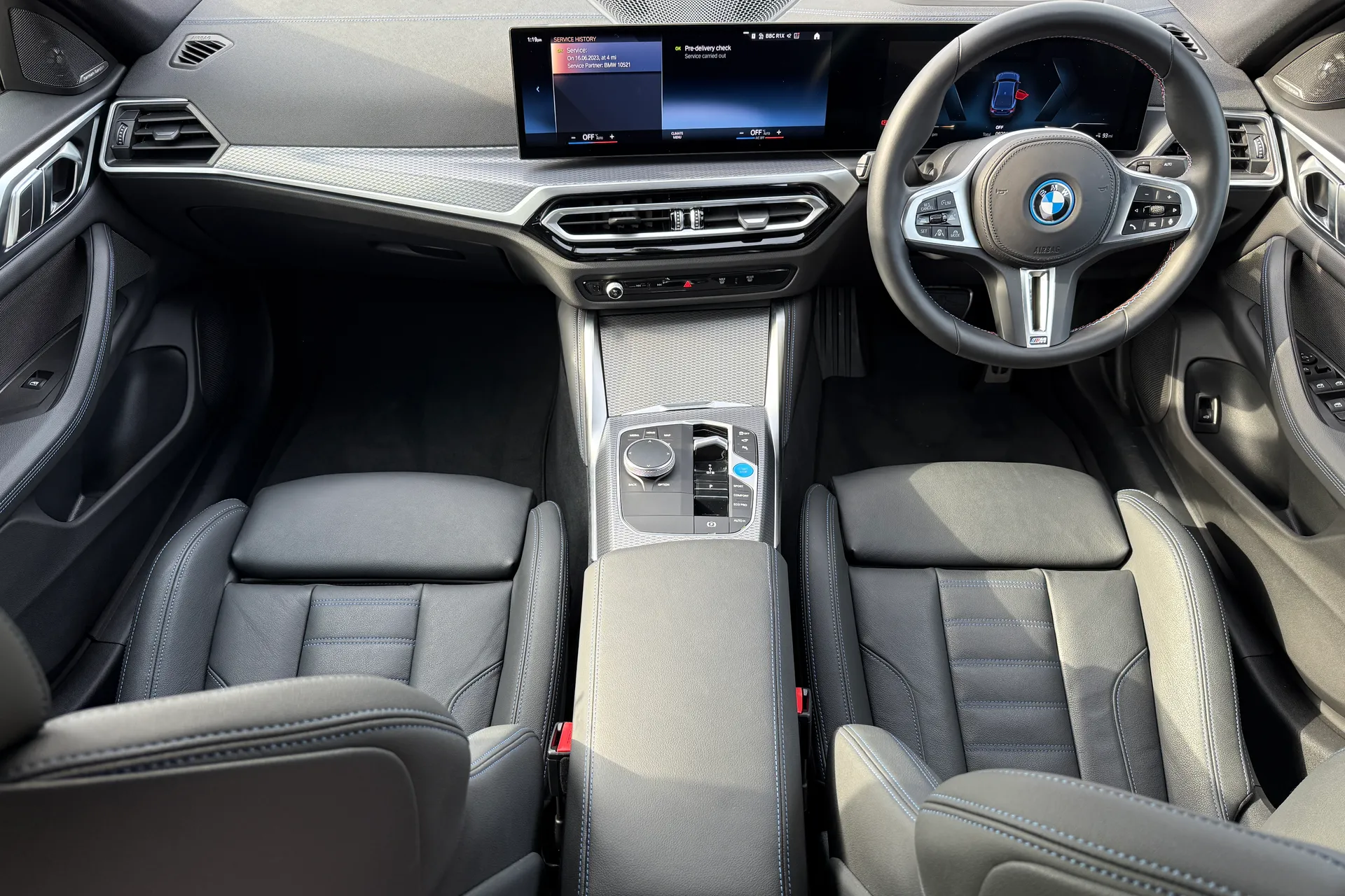 BMW I4 thumbnail image number 3