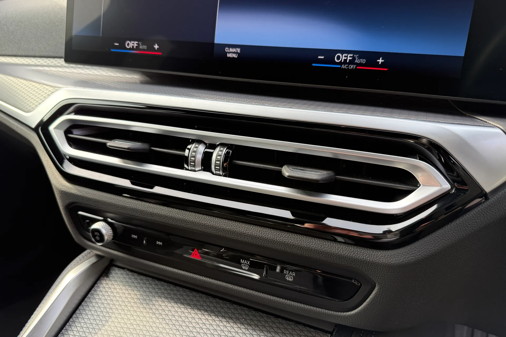 BMW I4 thumbnail image number 46