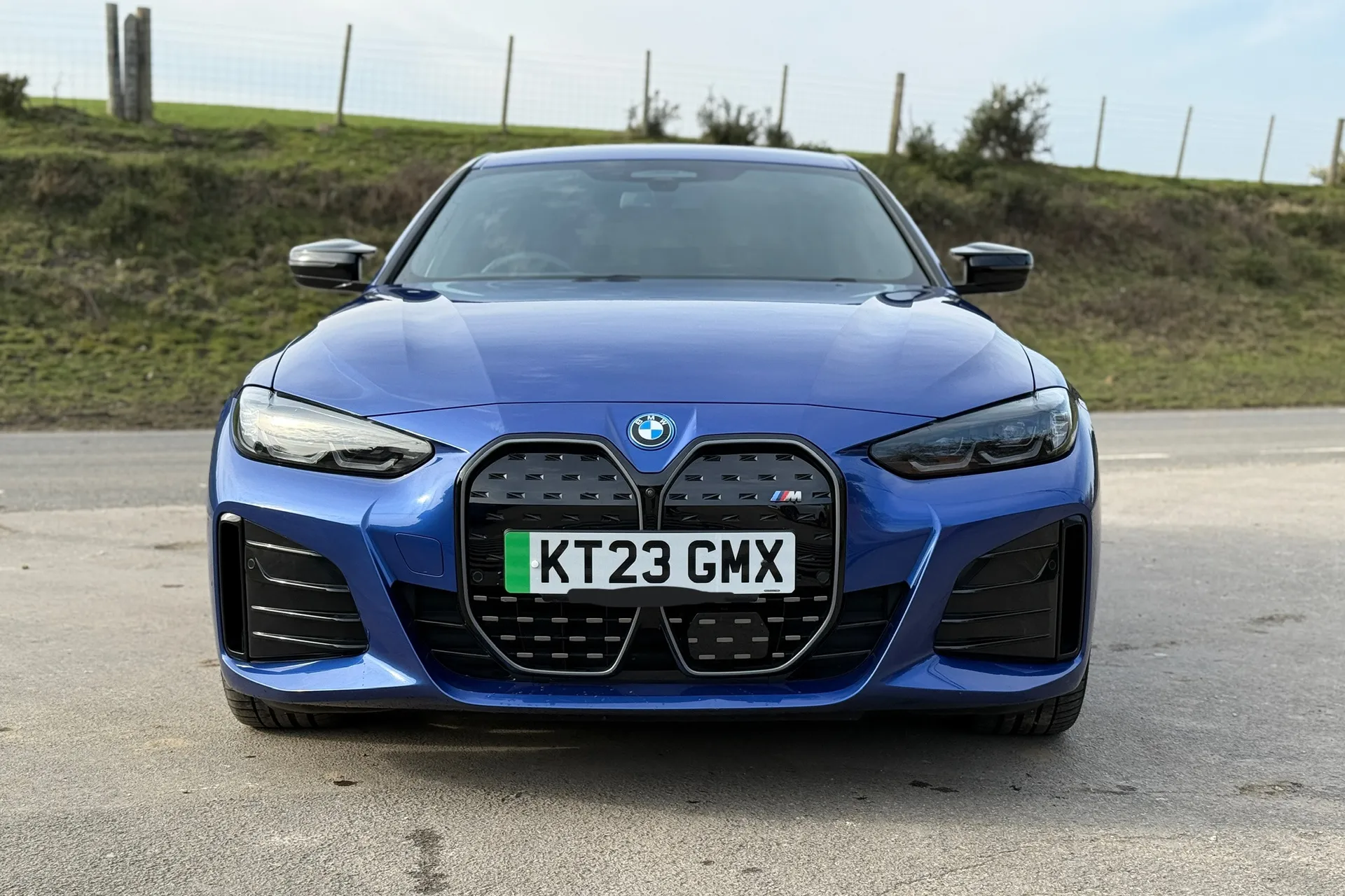 BMW I4 thumbnail image number 7