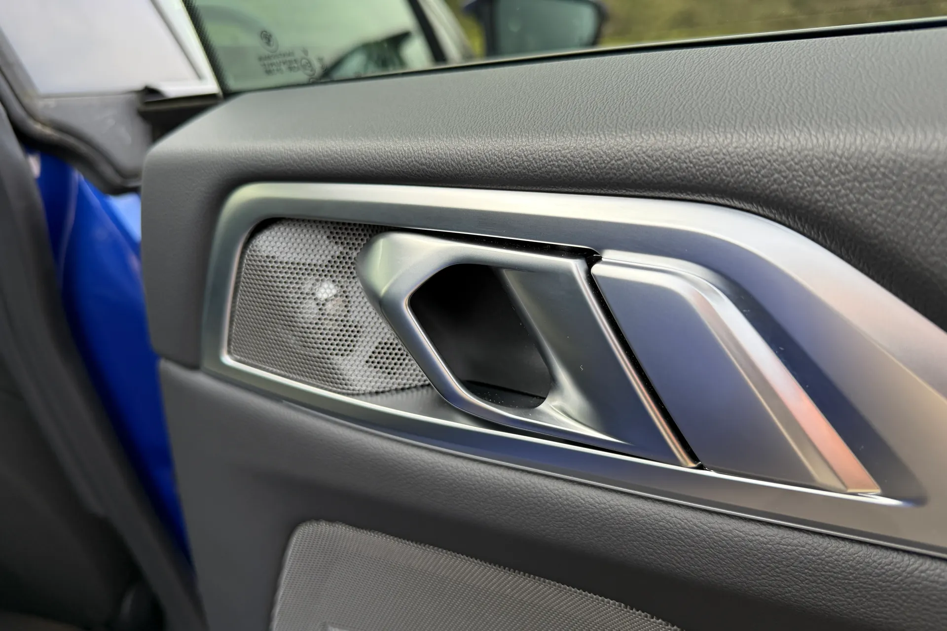 BMW I4 thumbnail image number 42