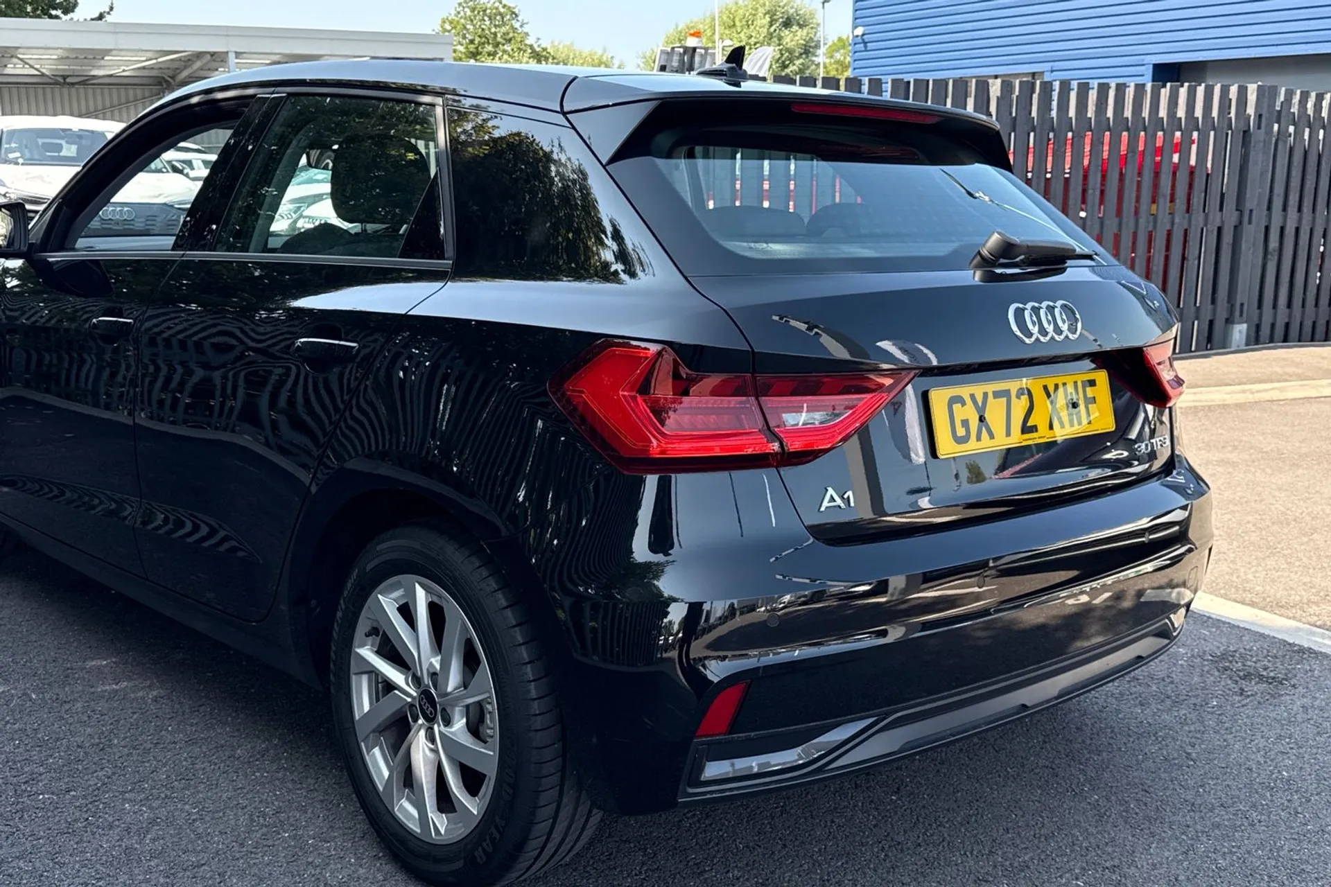 Audi A1 thumbnail image number 16