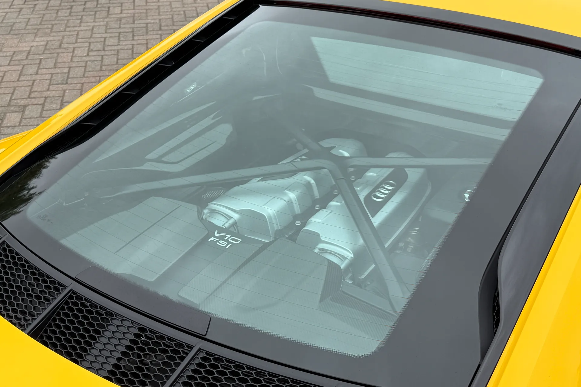 Audi R8 thumbnail image number 41
