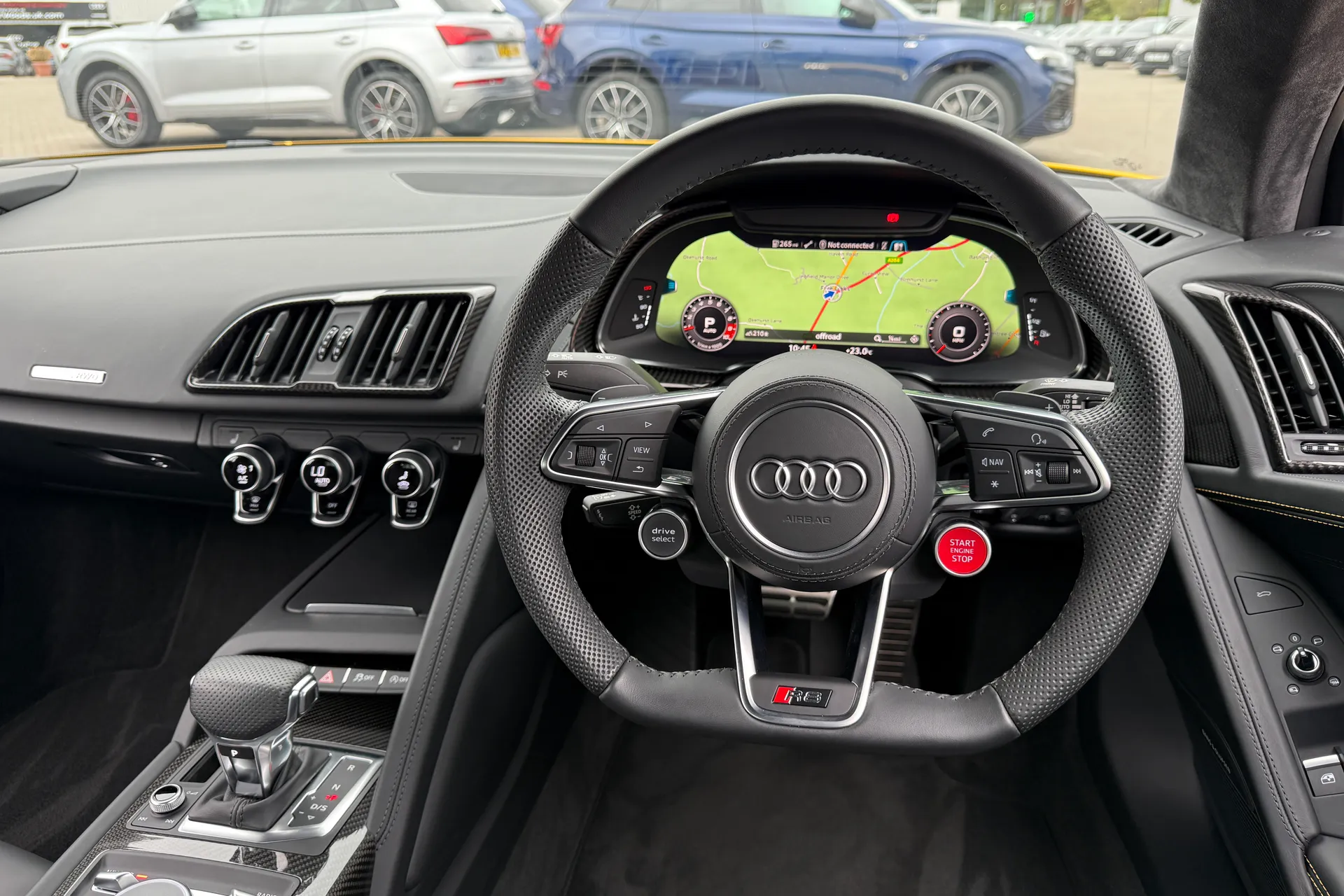 Audi R8 thumbnail image number 7