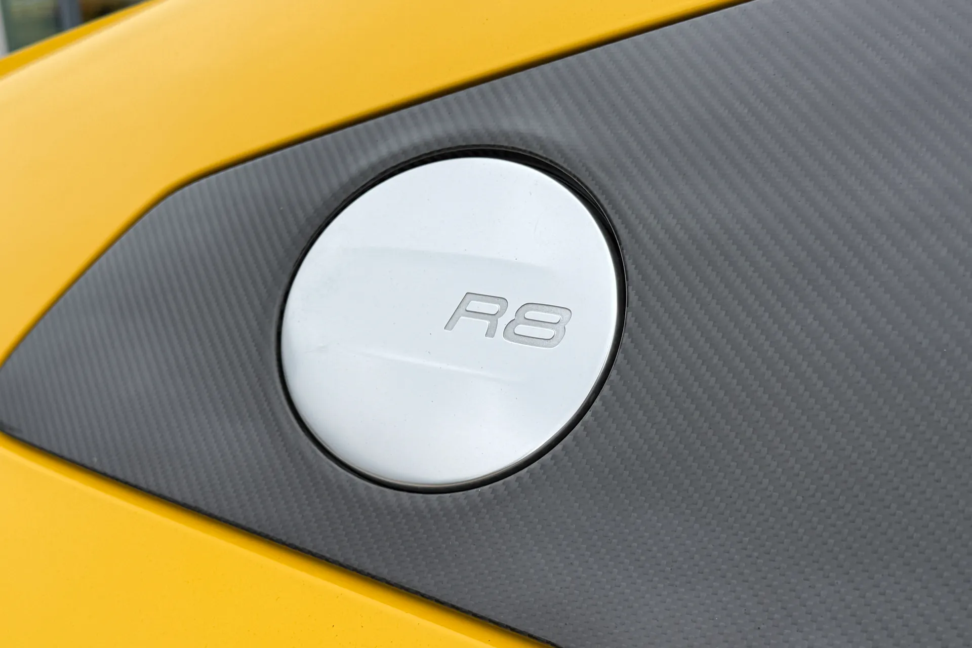 Audi R8 thumbnail image number 60