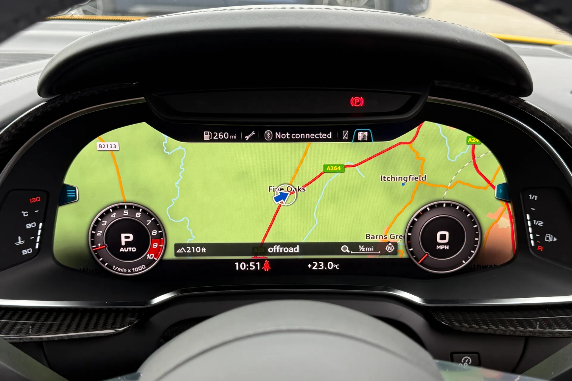 Audi R8 thumbnail image number 5