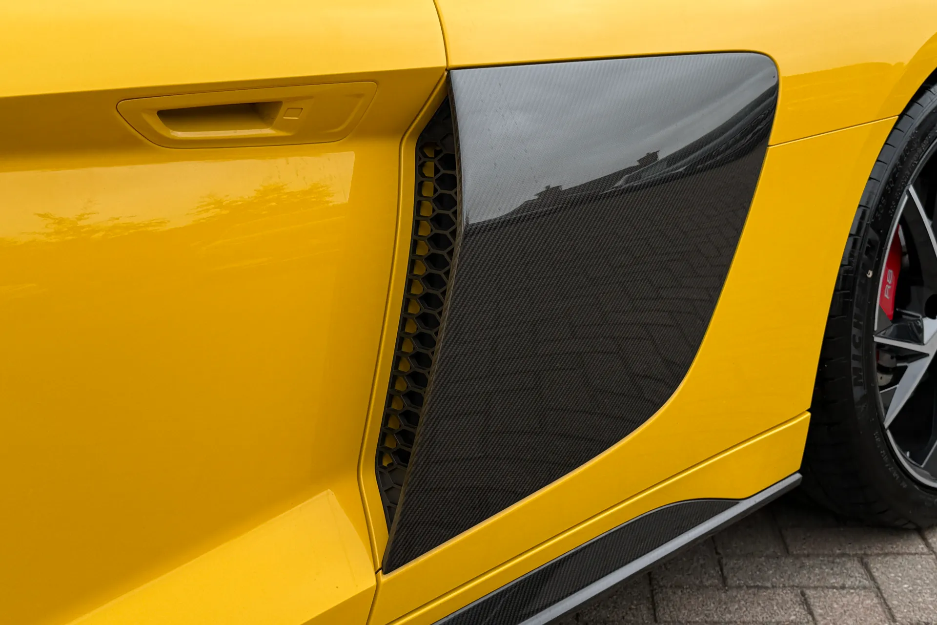 Audi R8 thumbnail image number 58