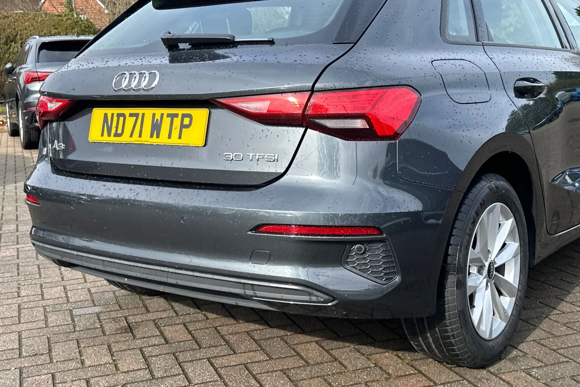 Audi A3 thumbnail image number 25