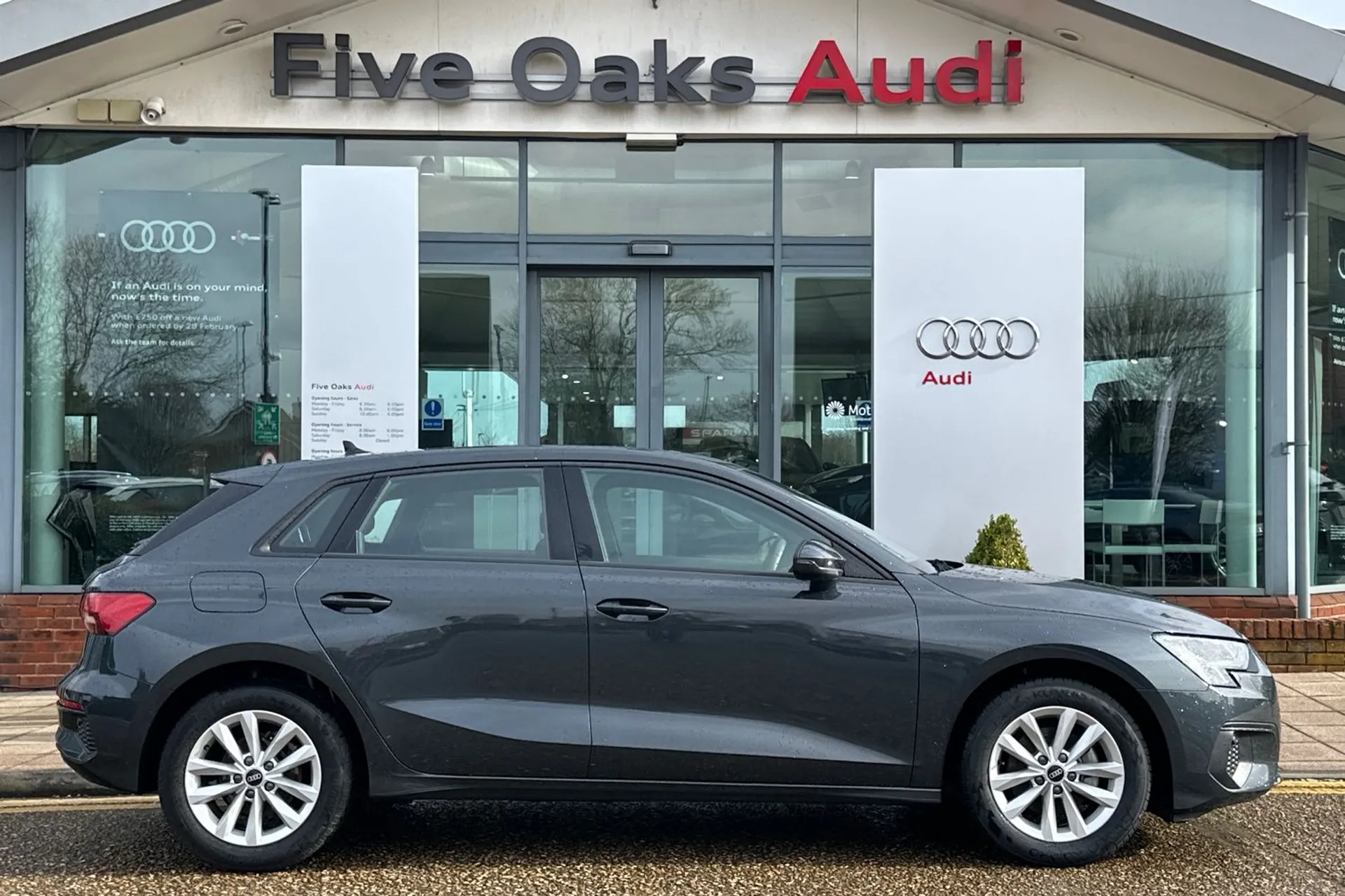 Audi A3 thumbnail image number 2