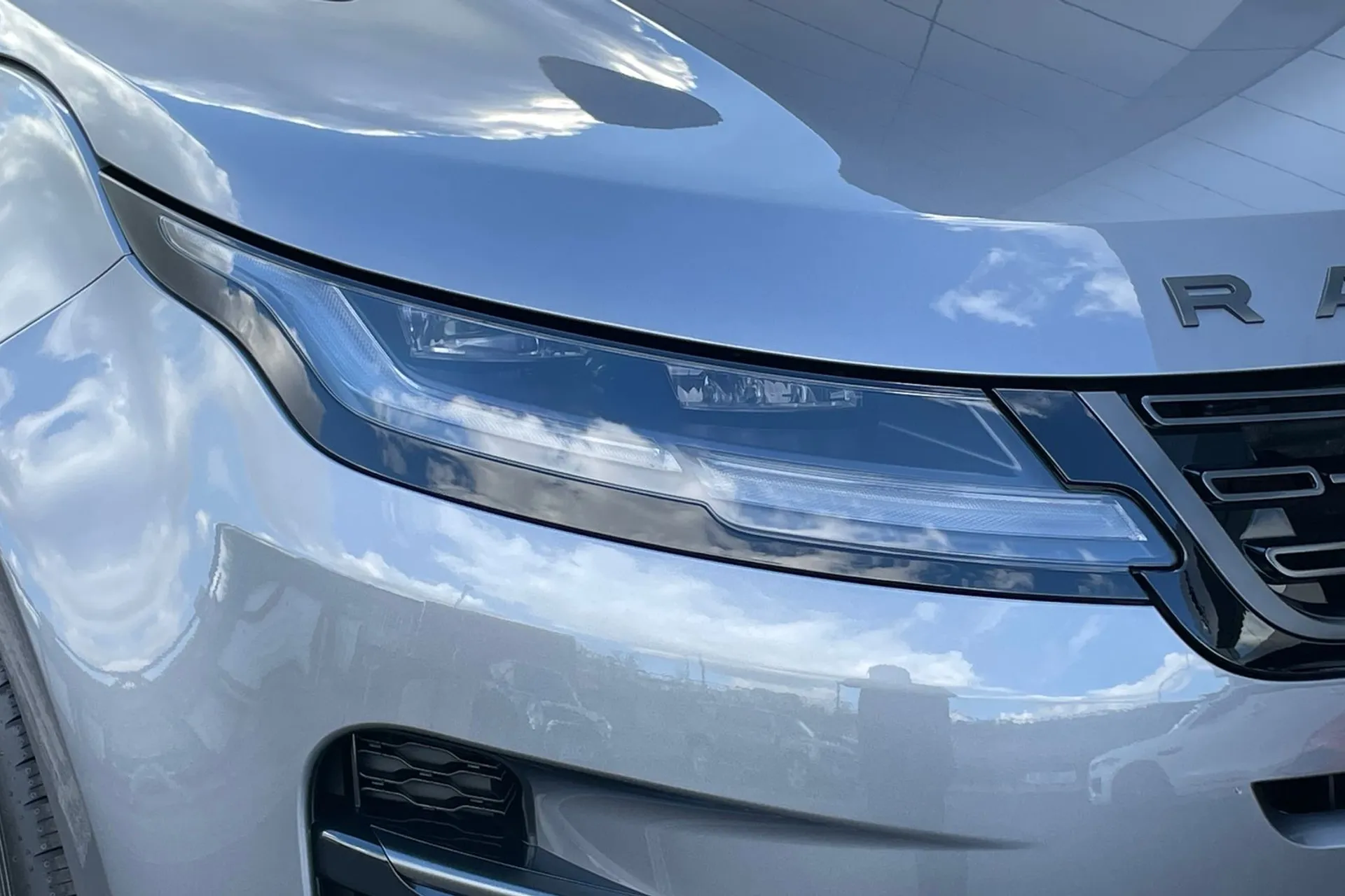 LAND ROVER RANGE ROVER EVOQUE thumbnail image number 24