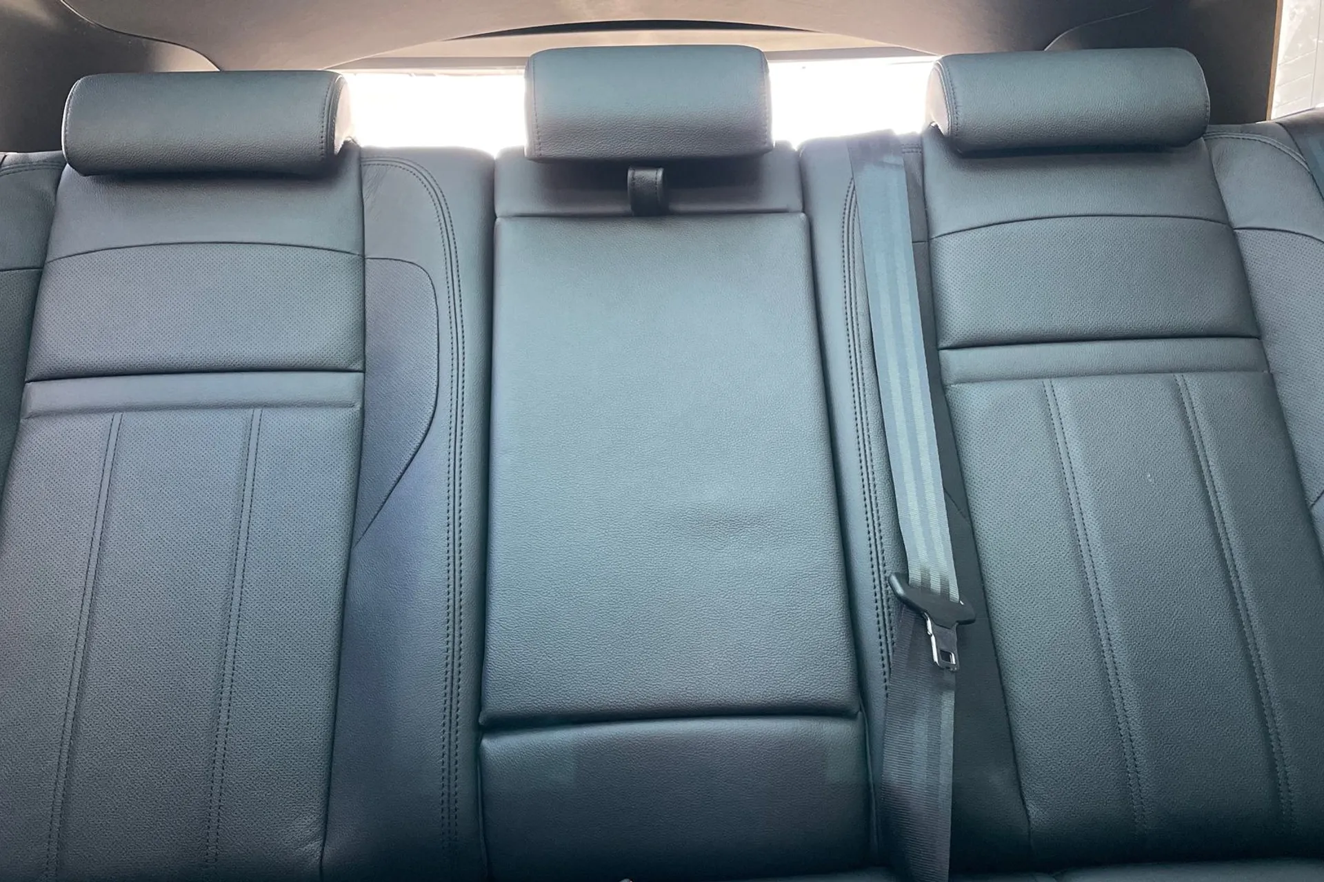 LAND ROVER RANGE ROVER EVOQUE thumbnail image number 37