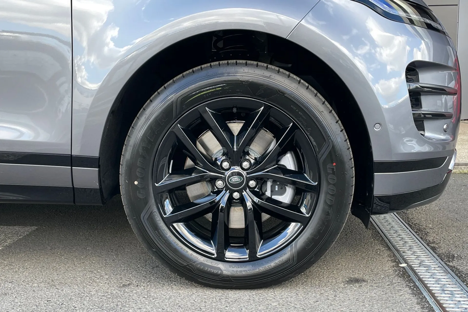 LAND ROVER RANGE ROVER EVOQUE thumbnail image number 21