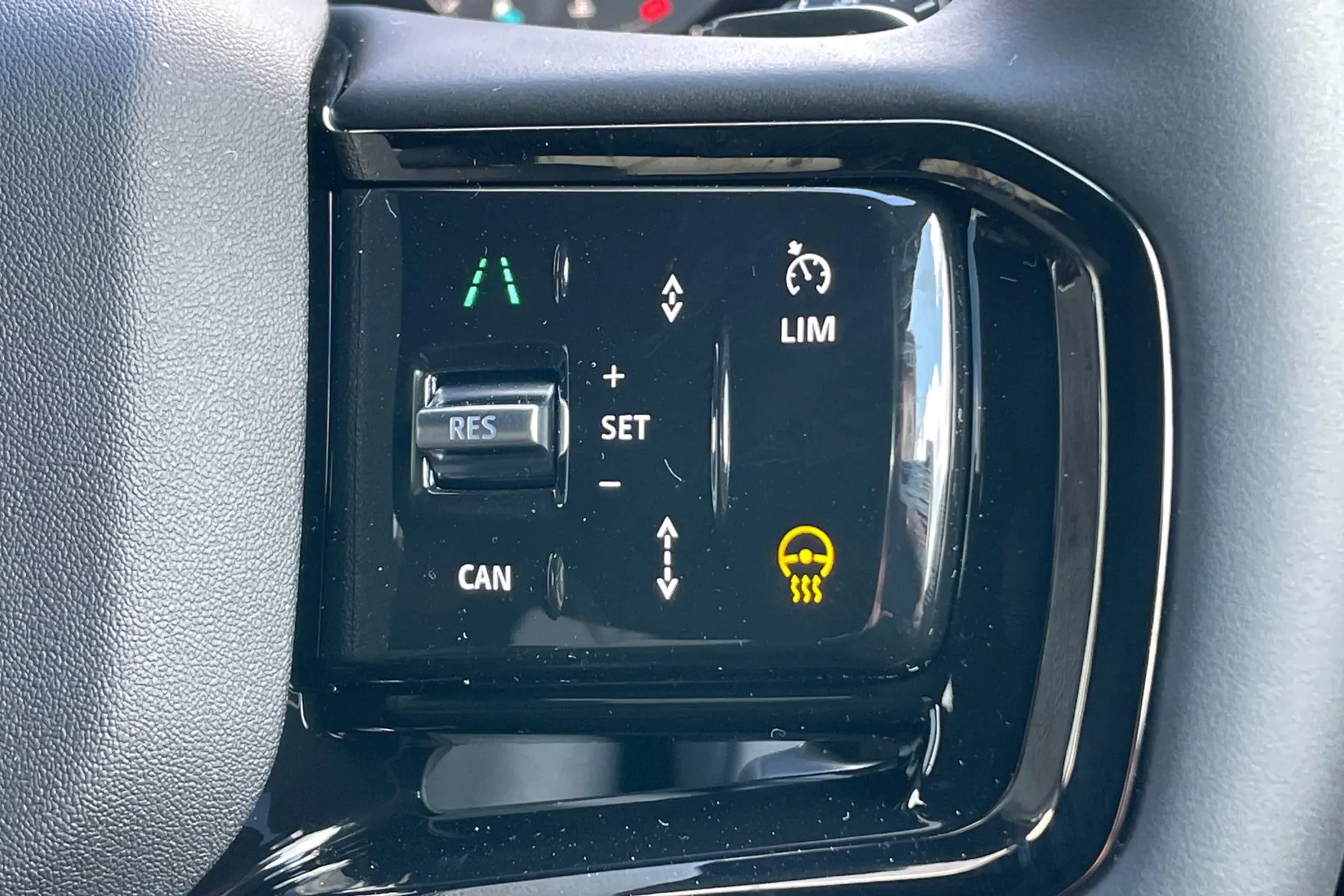 LAND ROVER RANGE ROVER EVOQUE thumbnail image number 30