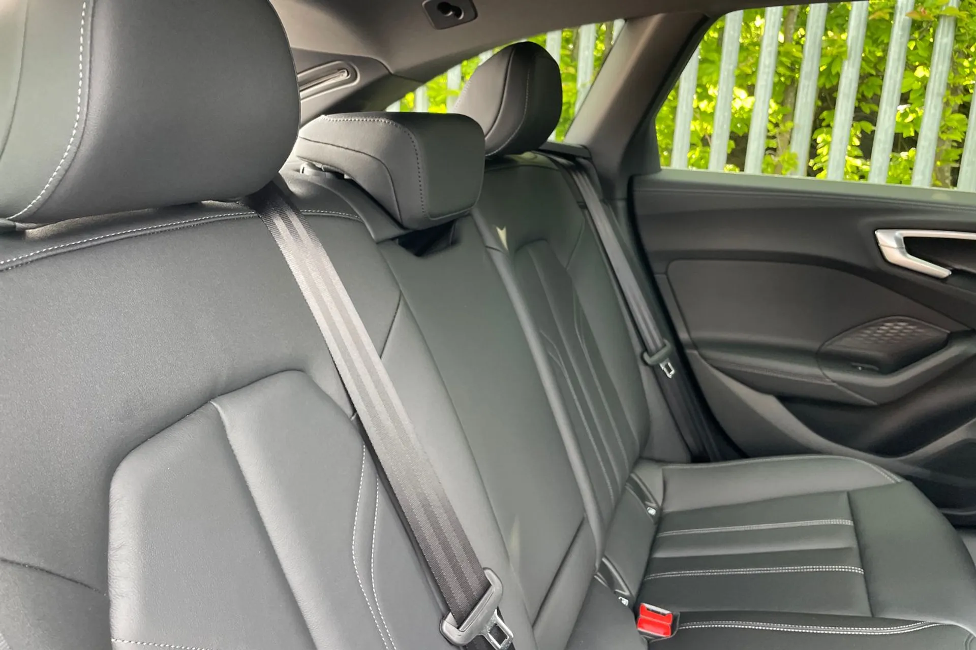Audi A5 thumbnail image number 22