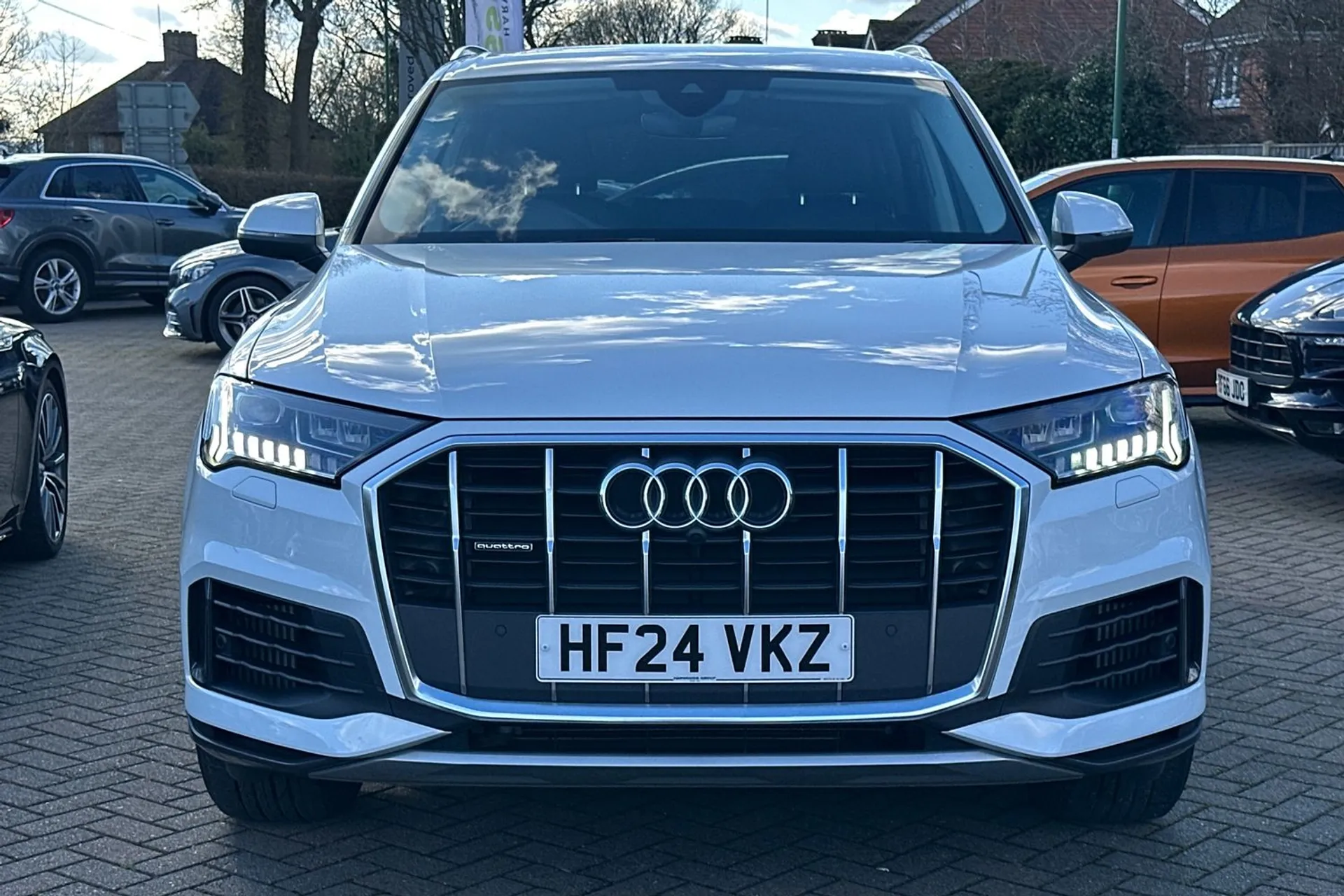 Audi Q7 thumbnail image number 21