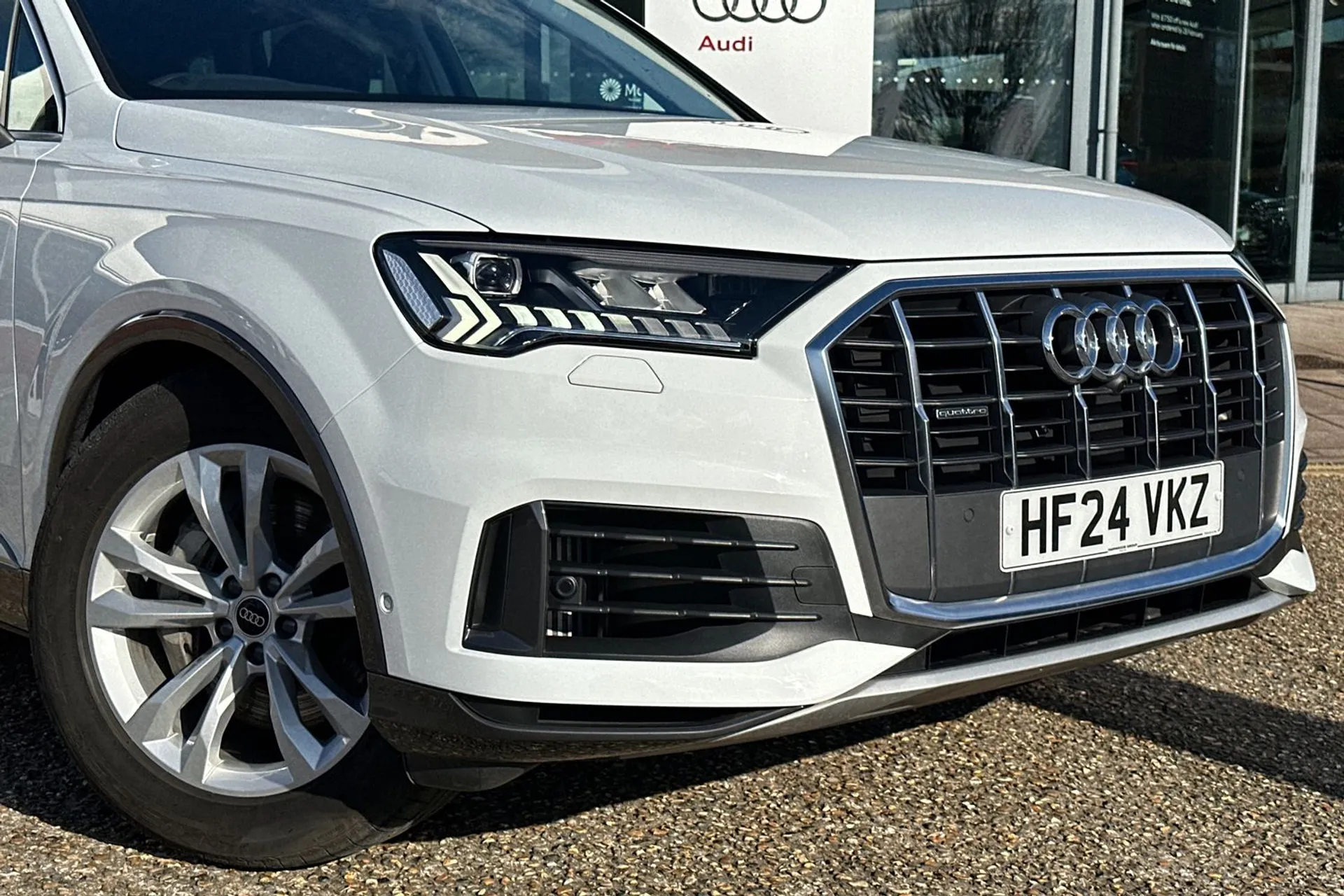 Audi Q7 thumbnail image number 20