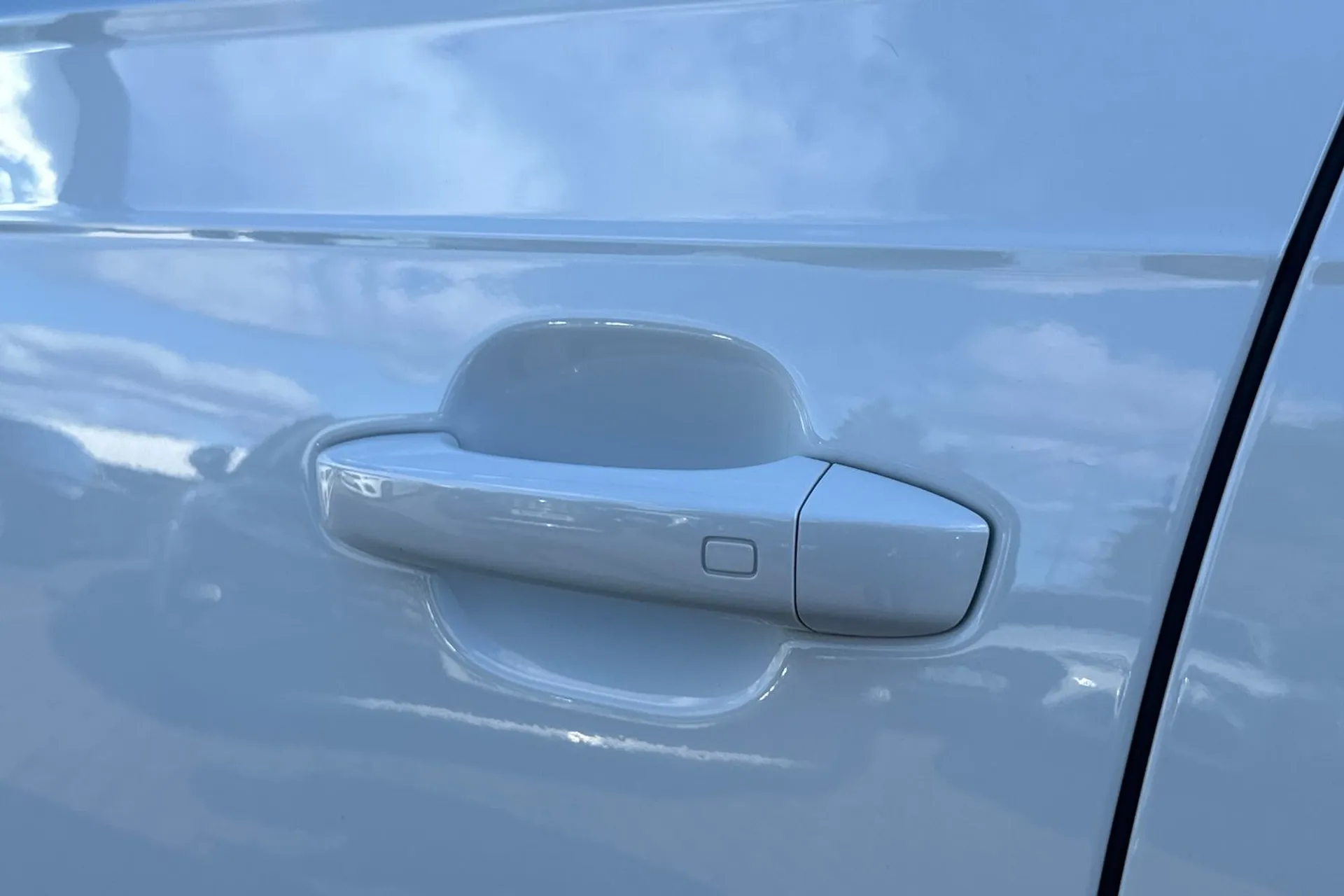 Audi Q7 thumbnail image number 24