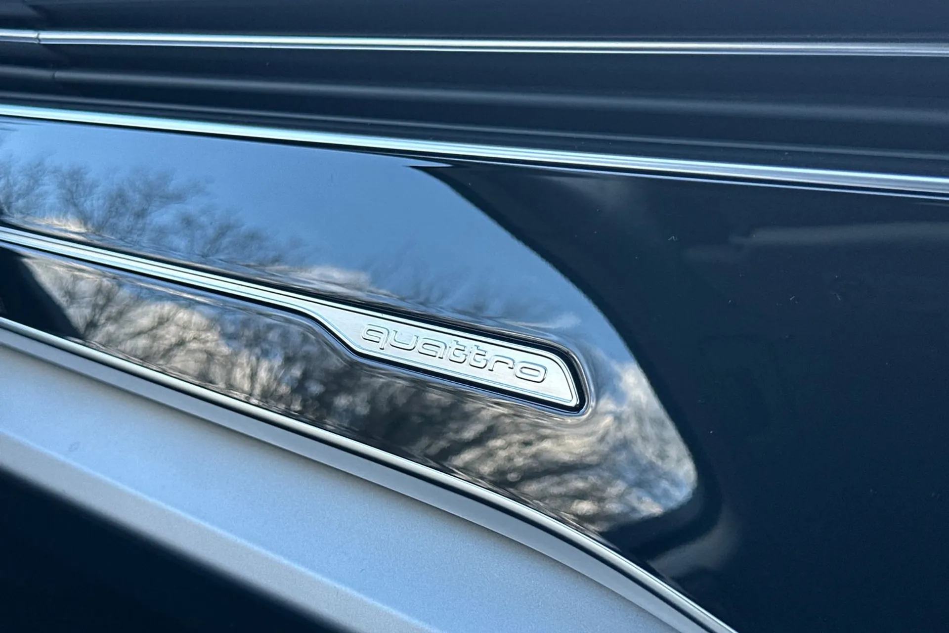 Audi Q7 thumbnail image number 43