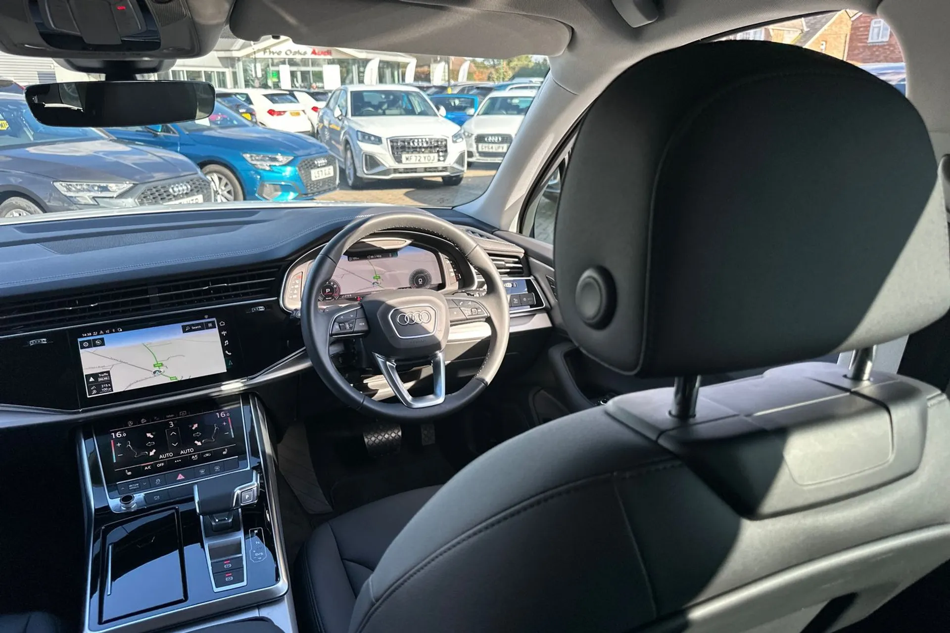 Audi Q7 thumbnail image number 37