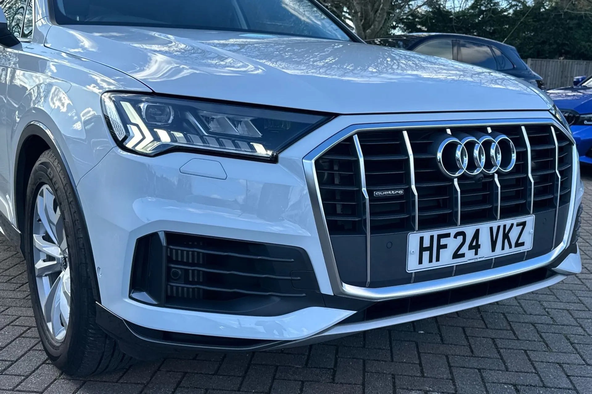 Audi Q7 thumbnail image number 45