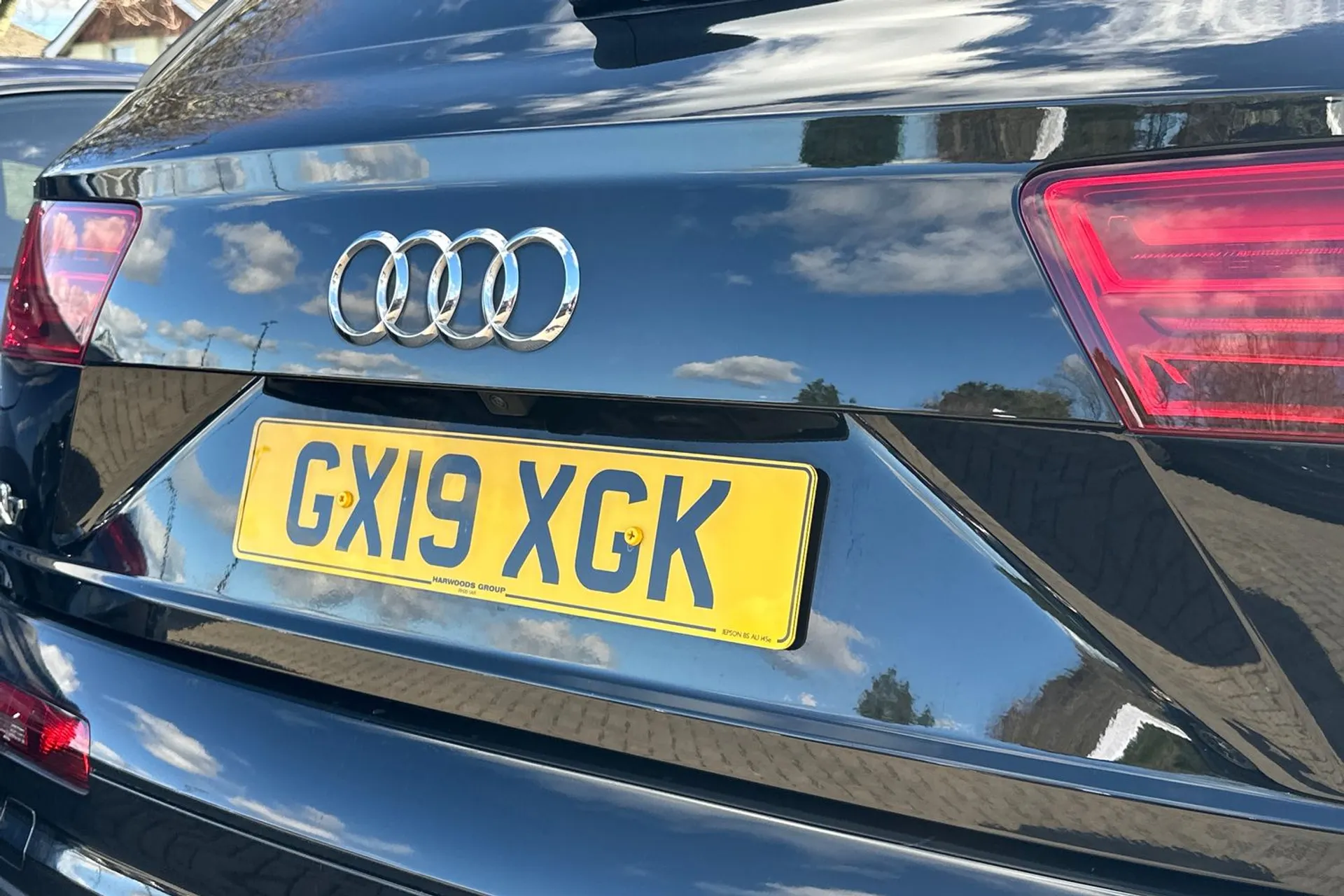 Audi Q7 thumbnail image number 6