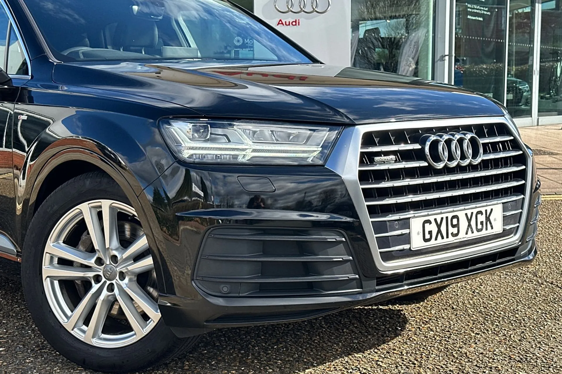 Audi Q7 thumbnail image number 5