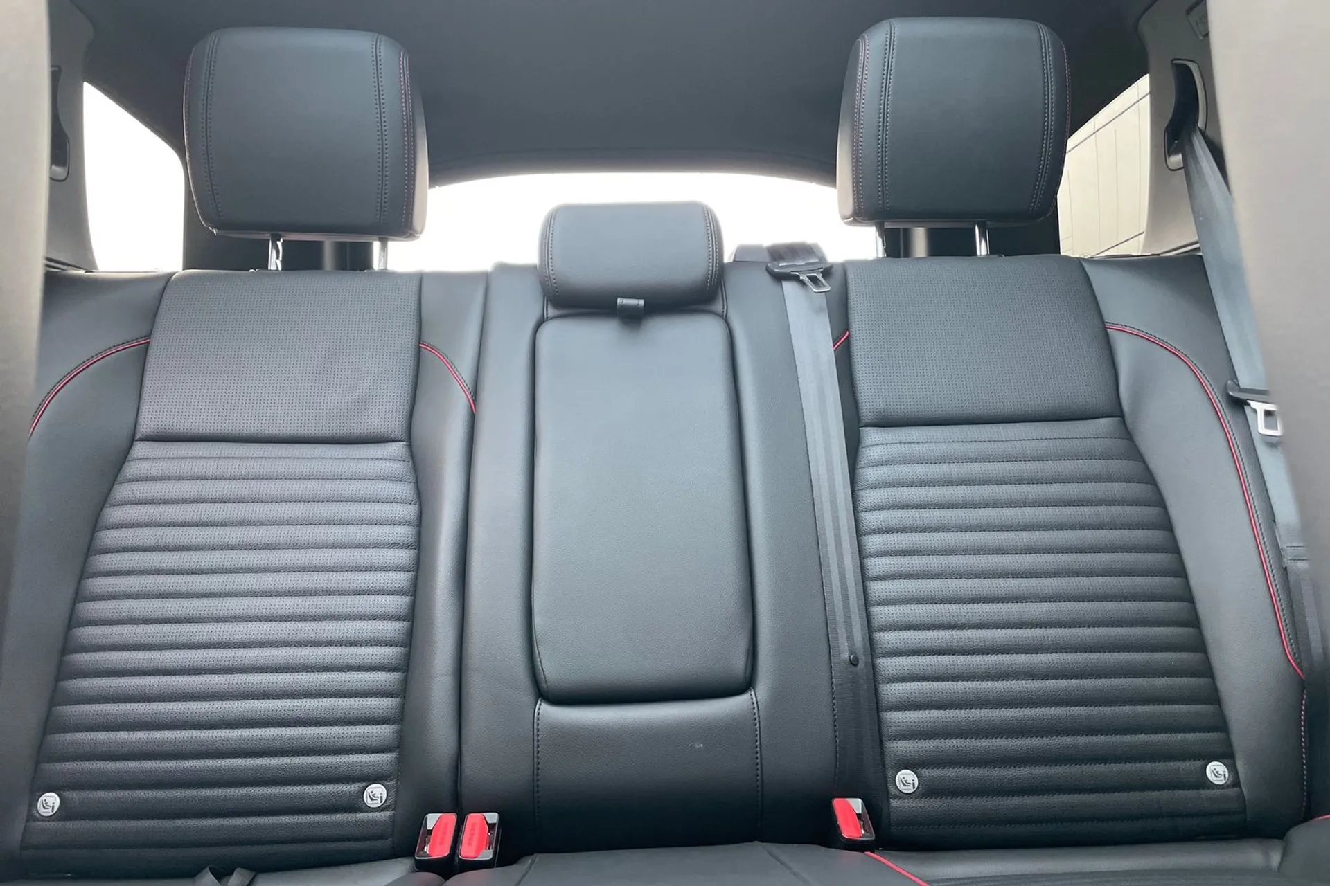 LAND ROVER DISCOVERY SPORT thumbnail image number 34