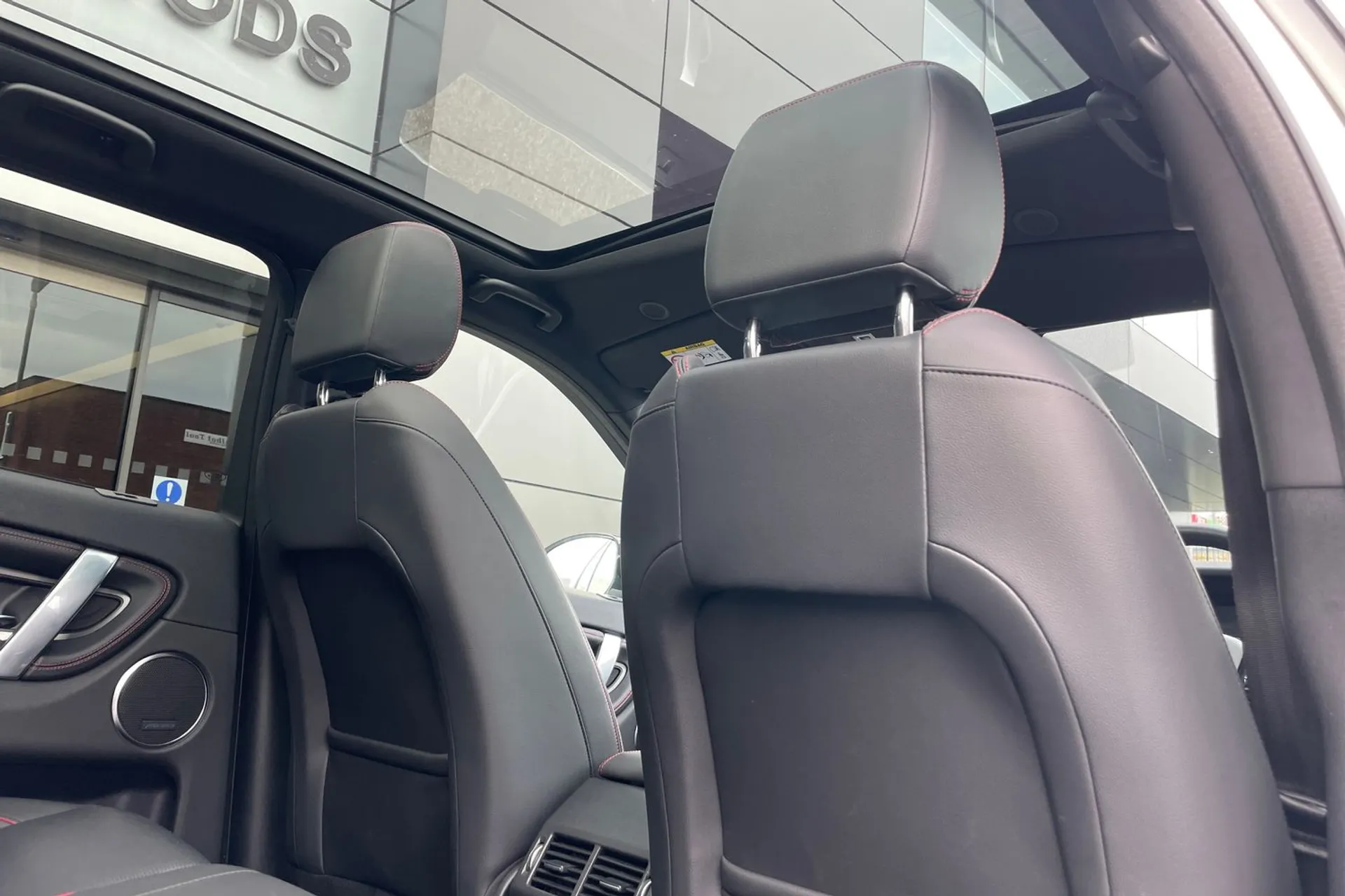 LAND ROVER DISCOVERY SPORT thumbnail image number 26