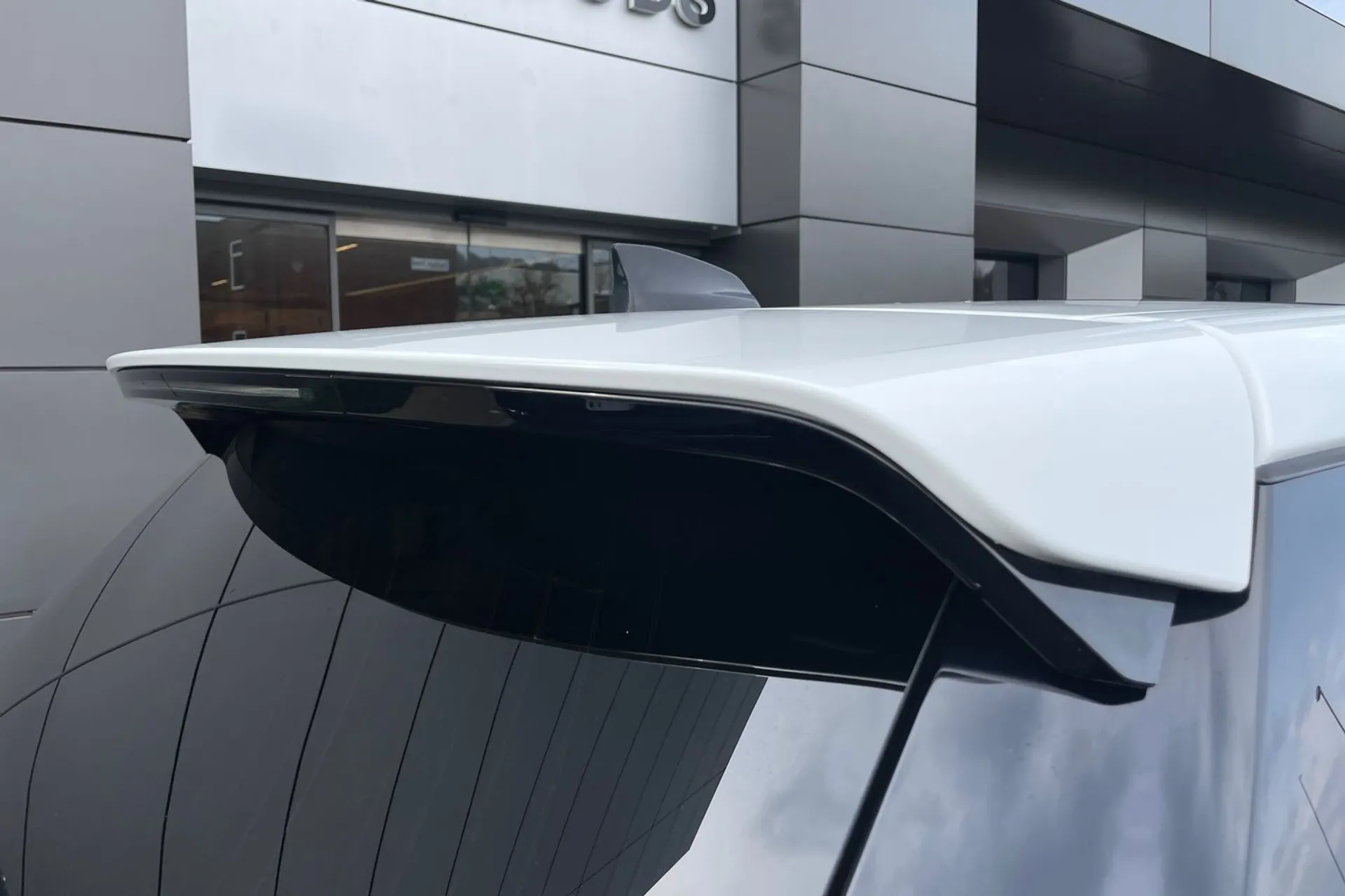 LAND ROVER DISCOVERY SPORT thumbnail image number 18