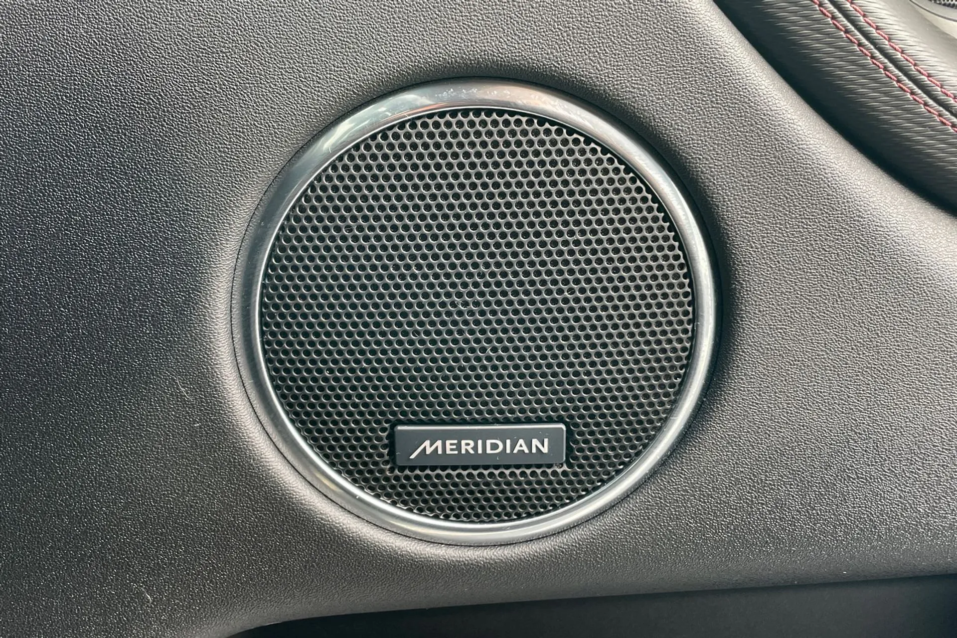 LAND ROVER DISCOVERY SPORT thumbnail image number 13